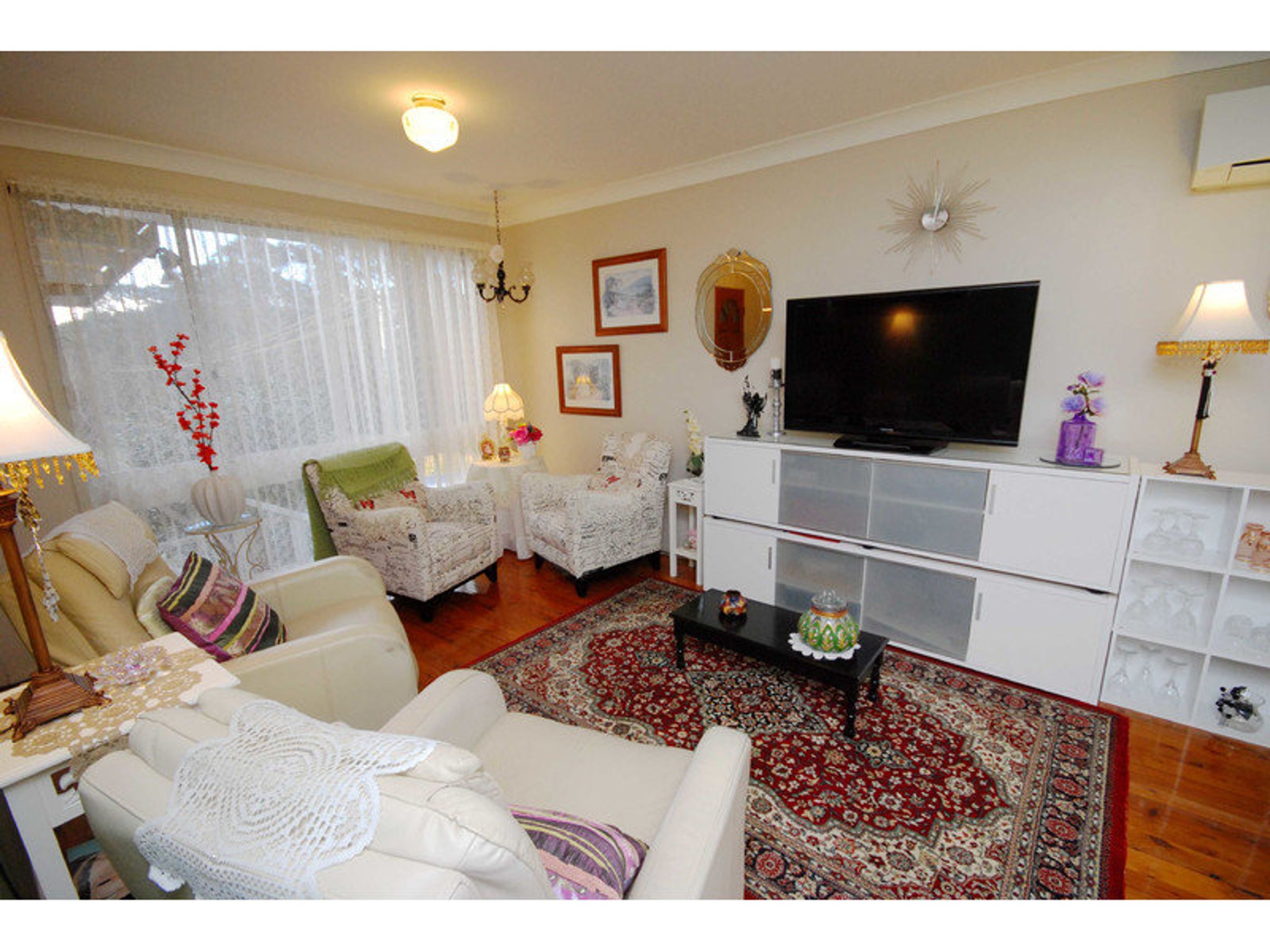 2 Letitia Street, Katoomba - Thumbnail 2