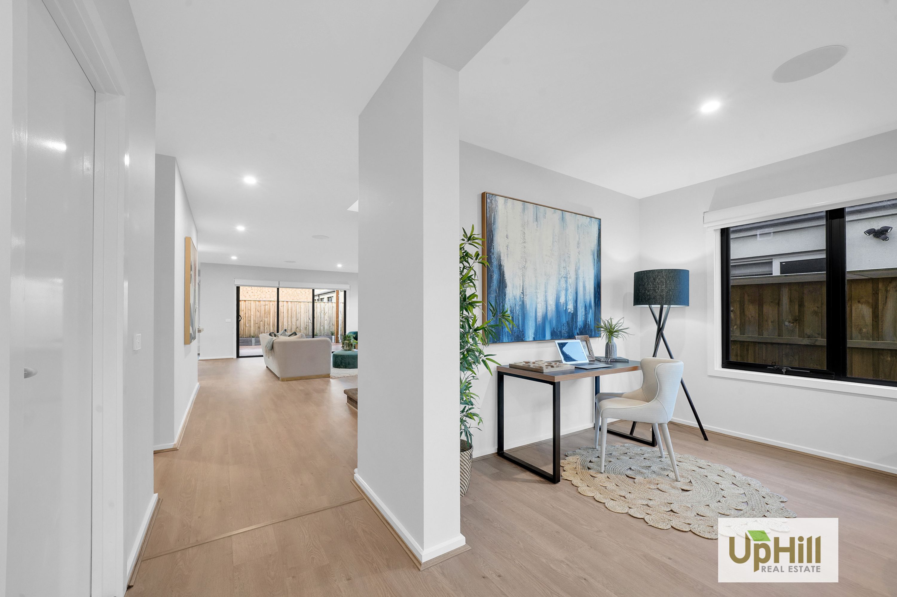 15 Burnbank Parade, Clyde North - Thumbnail 5
