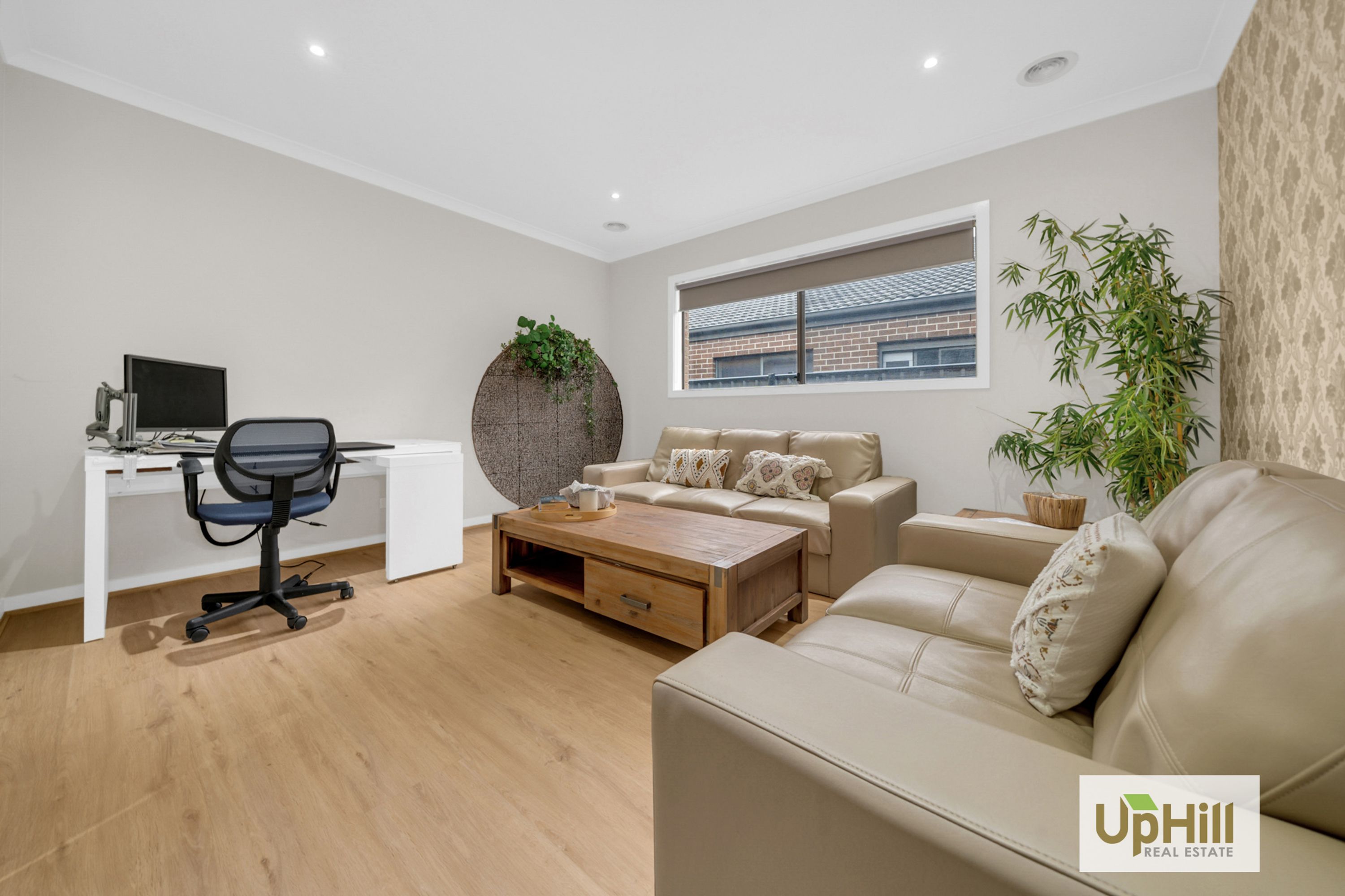 83 Selandra Boulevard, Clyde North - Thumbnail 4