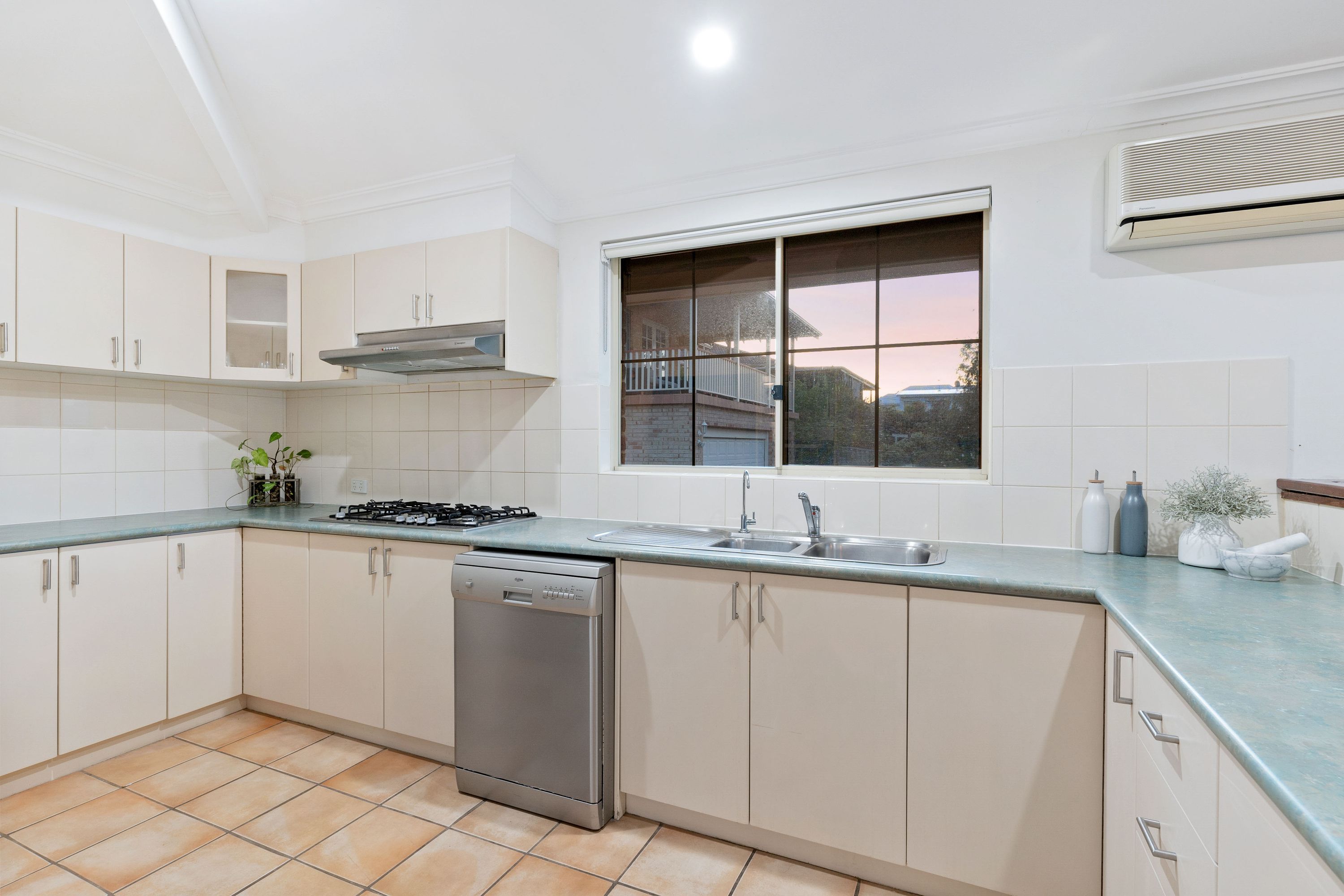 18A Gull Street, Marmion - Thumbnail 8