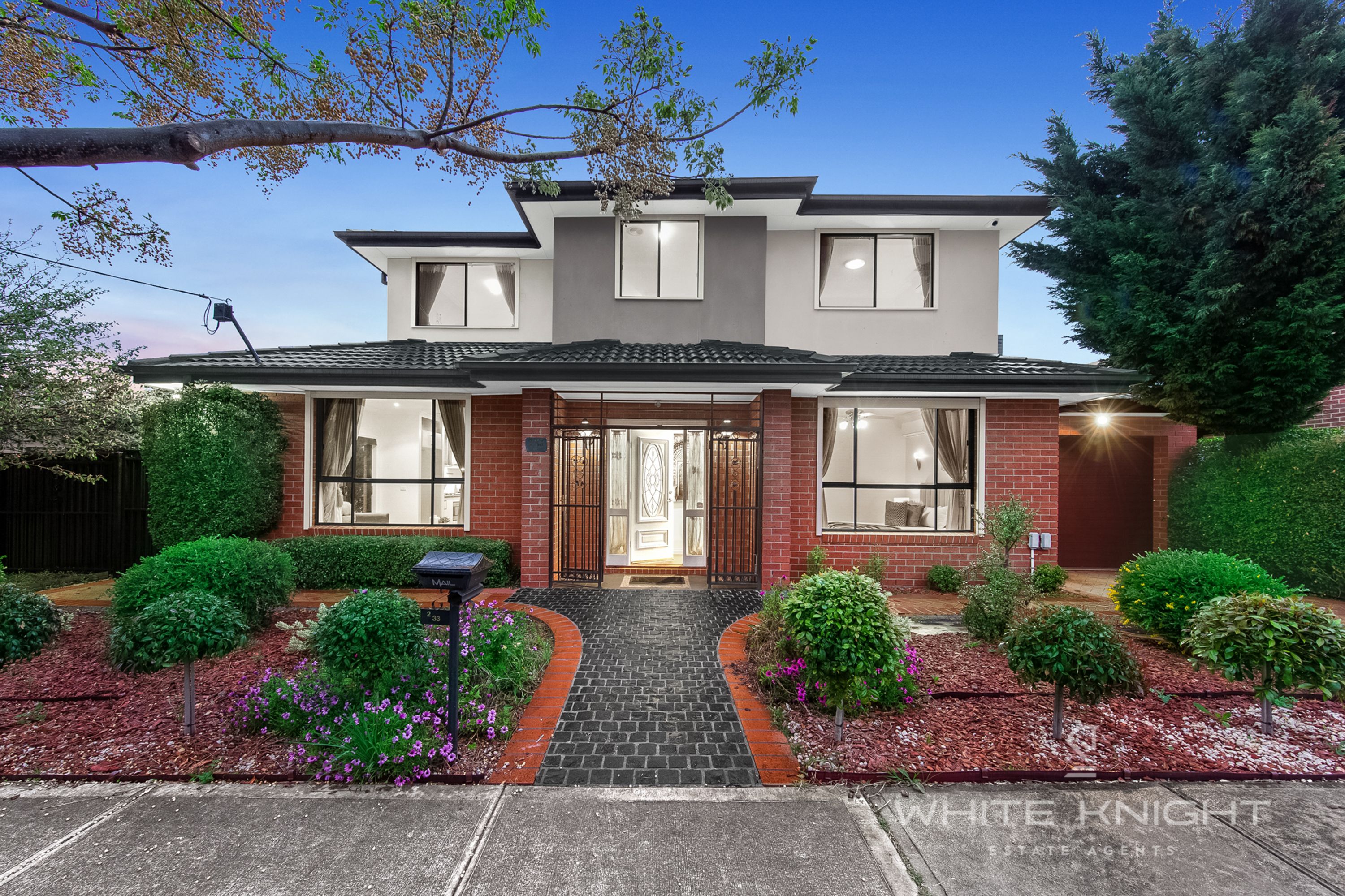 2/33 Glyndon Avenue, St Albans VIC 3021, St Albans - Thumbnail 2