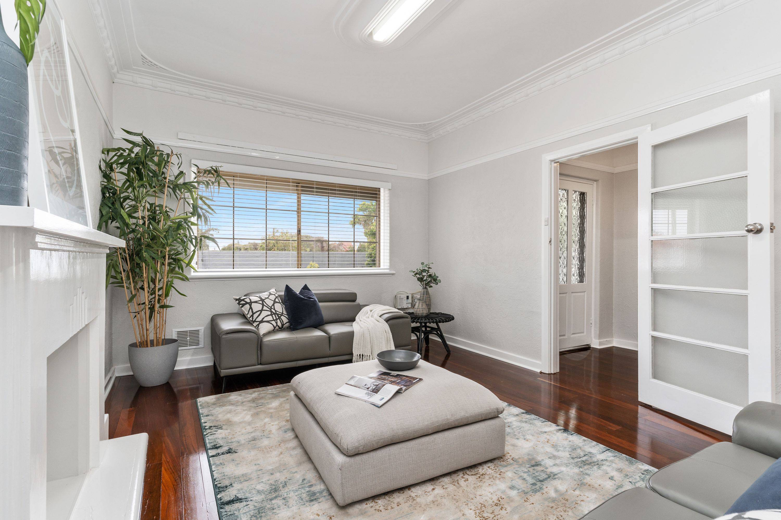13 Chapman Road, St James - Thumbnail 2