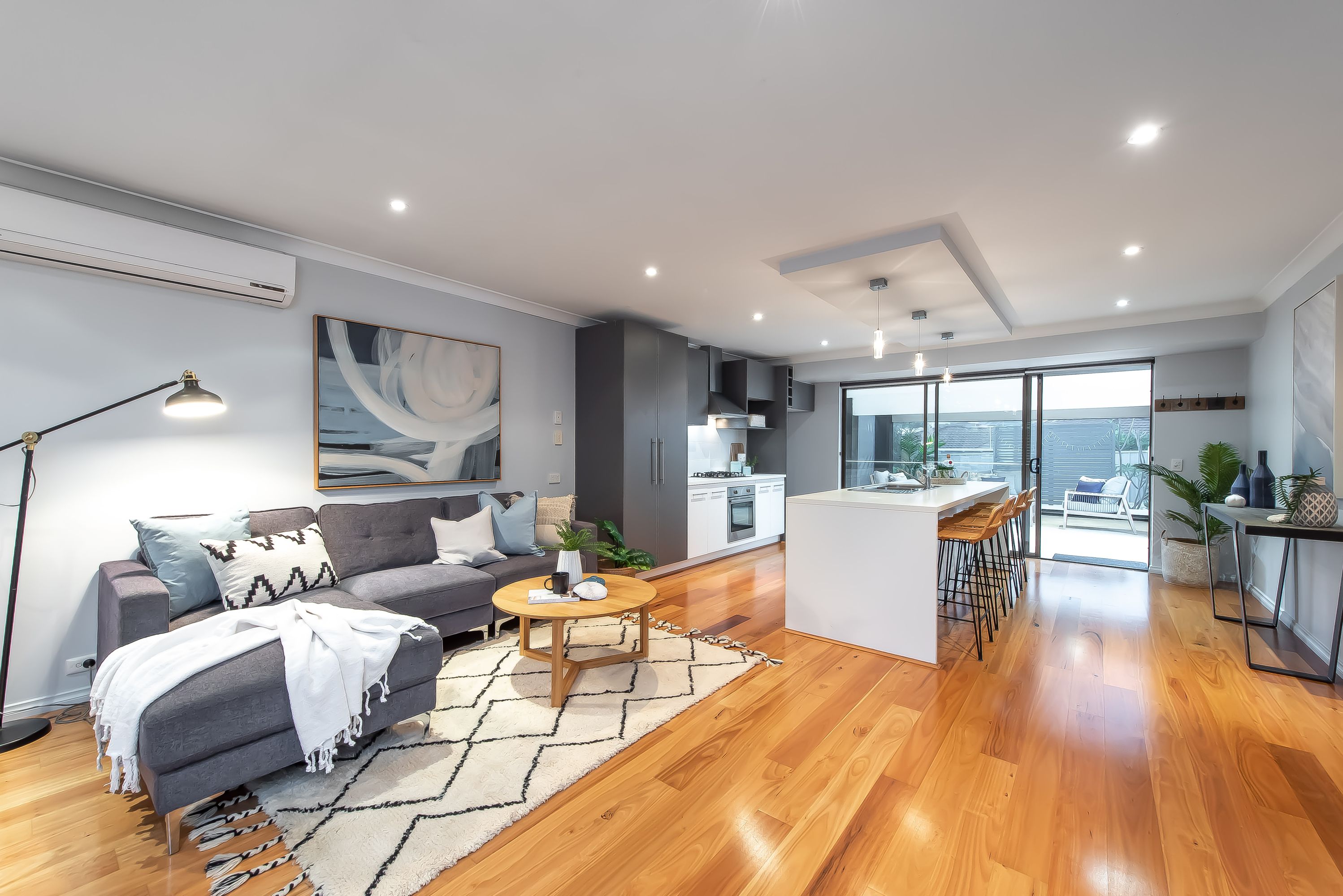 49 Craigie Drive, Beldon - Thumbnail 2