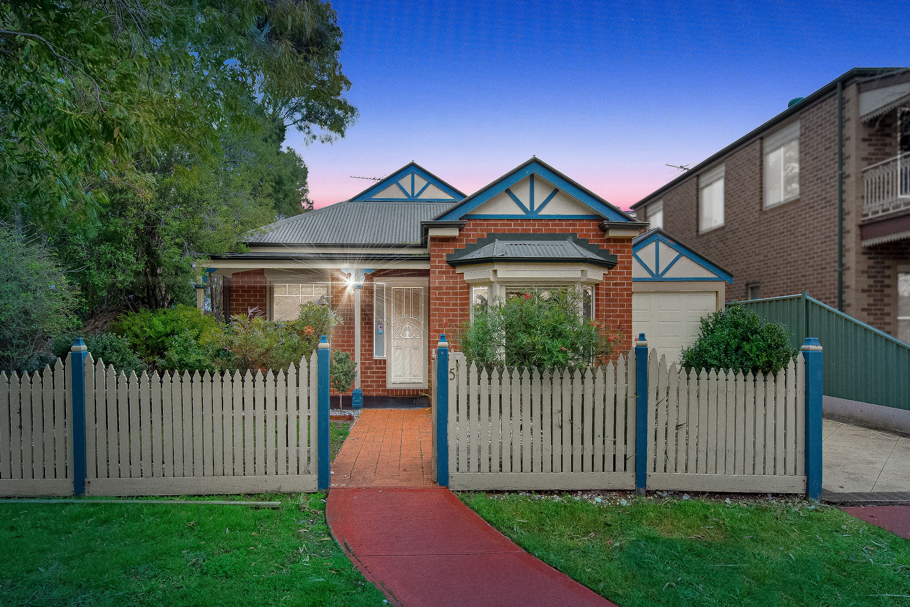 5 Madras Lane, Caroline Springs VIC 3023, Caroline Springs - Thumbnail 2