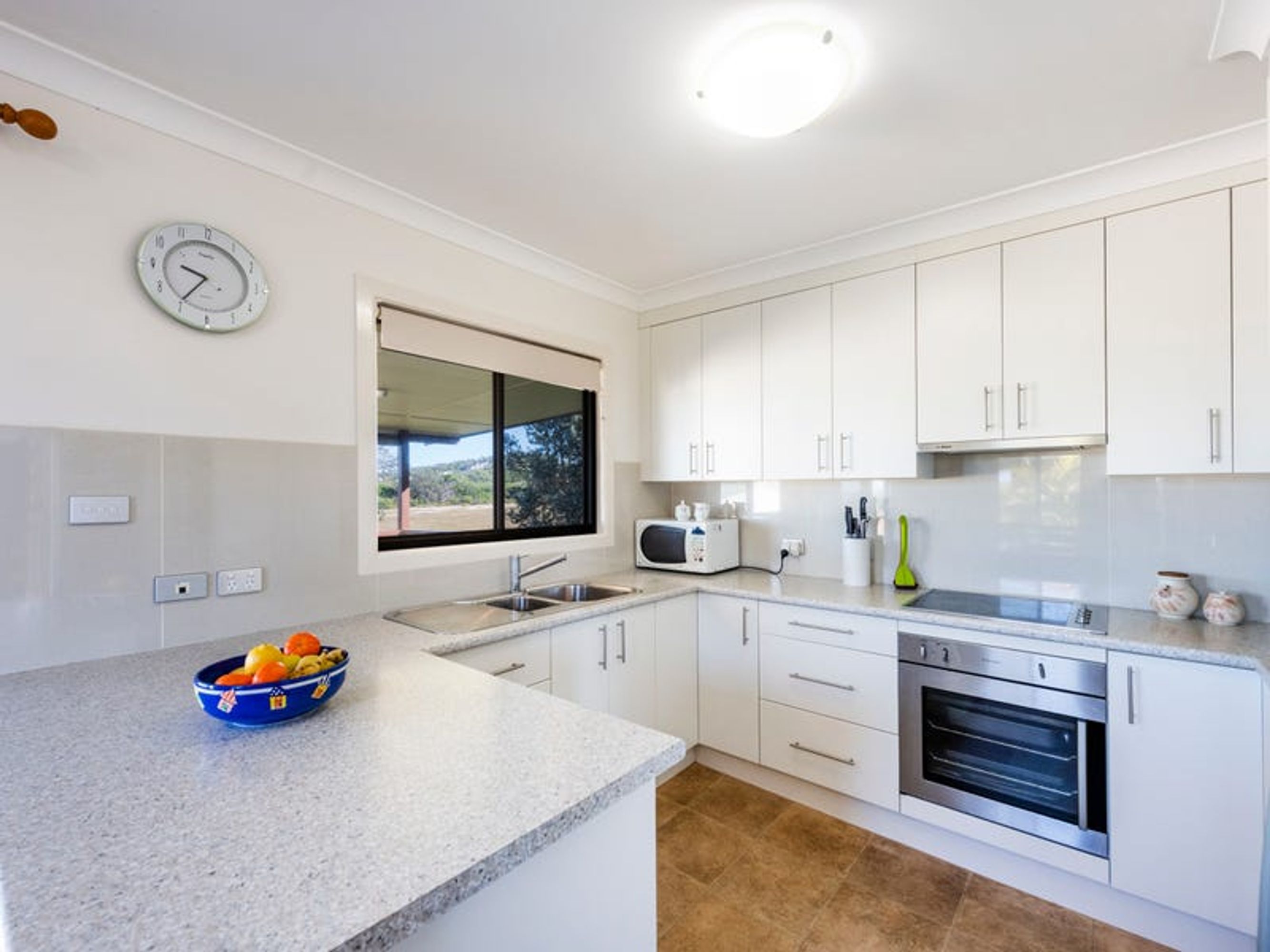 13 Hiawatha Road, Minnie Water - Thumbnail 7