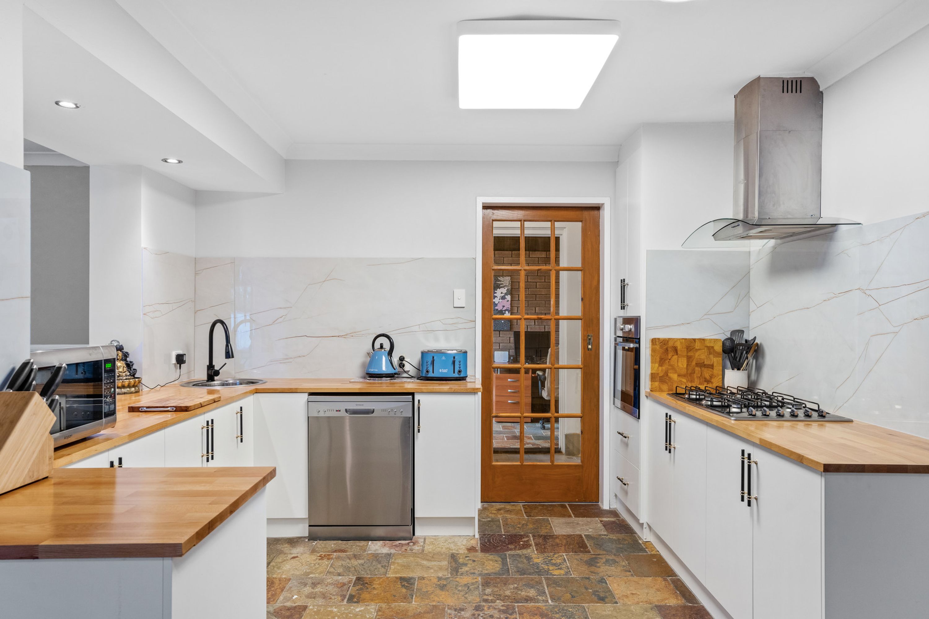 1 Flotilla Drive, Heathridge - Thumbnail 6