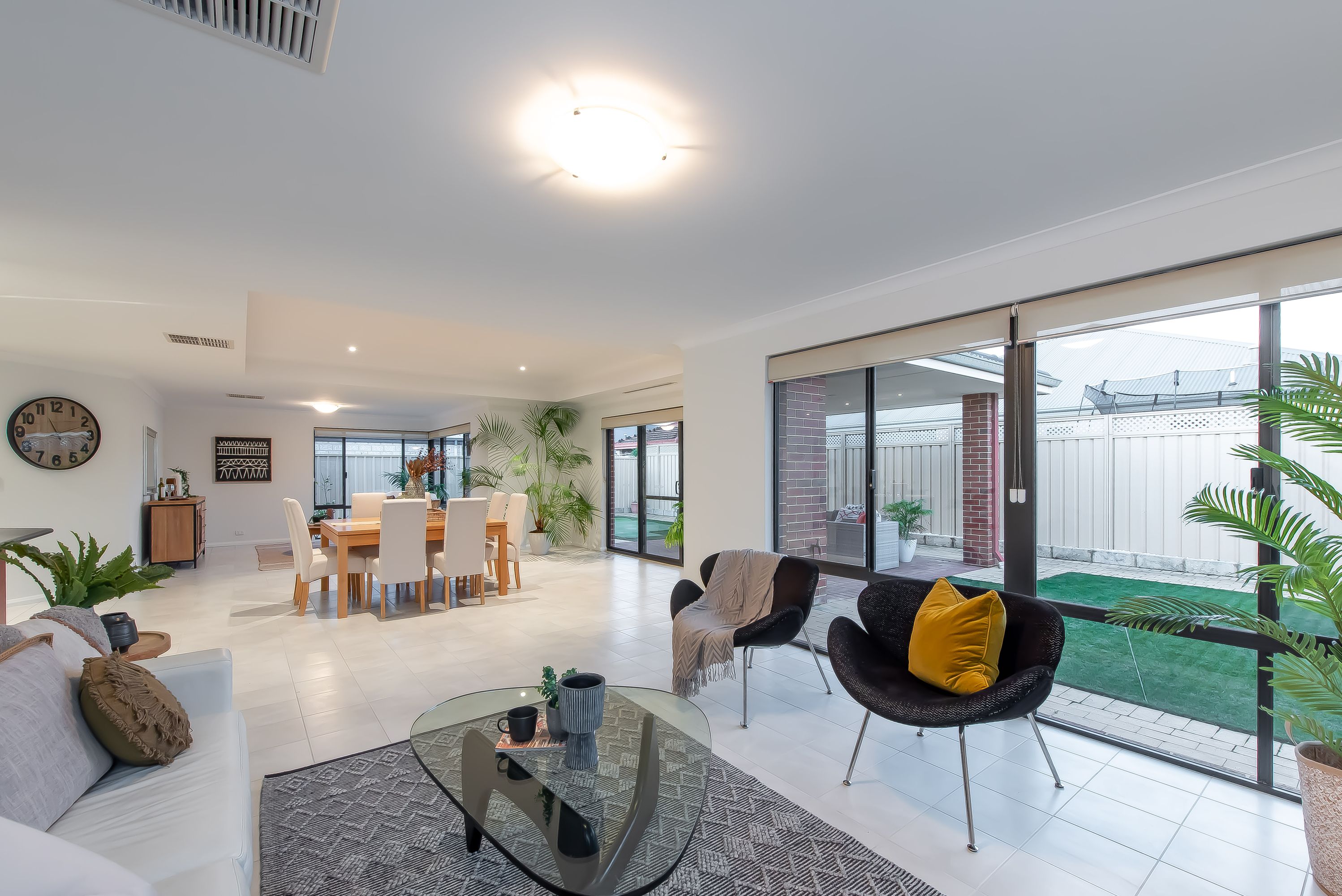 12 Sutton Way, Darch - Thumbnail 4