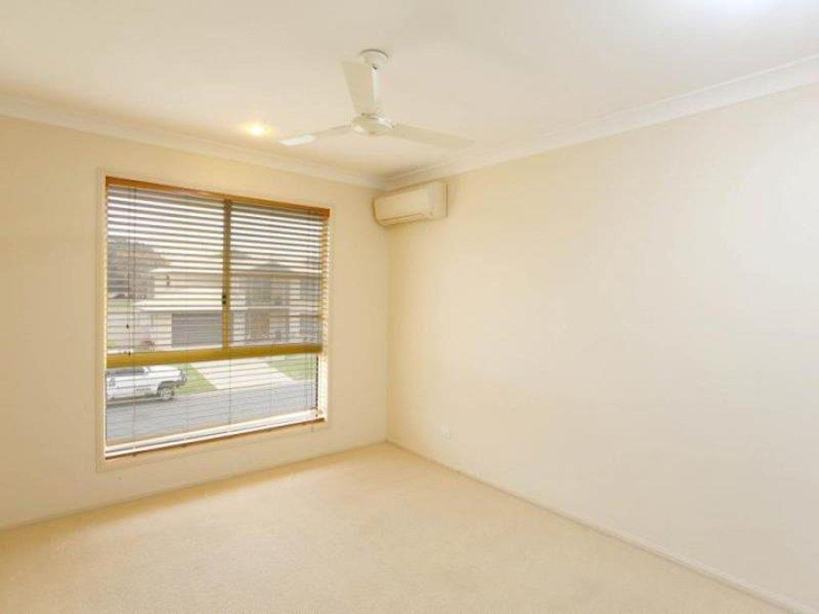 26 Riverdale Court, Grafton - Thumbnail 8