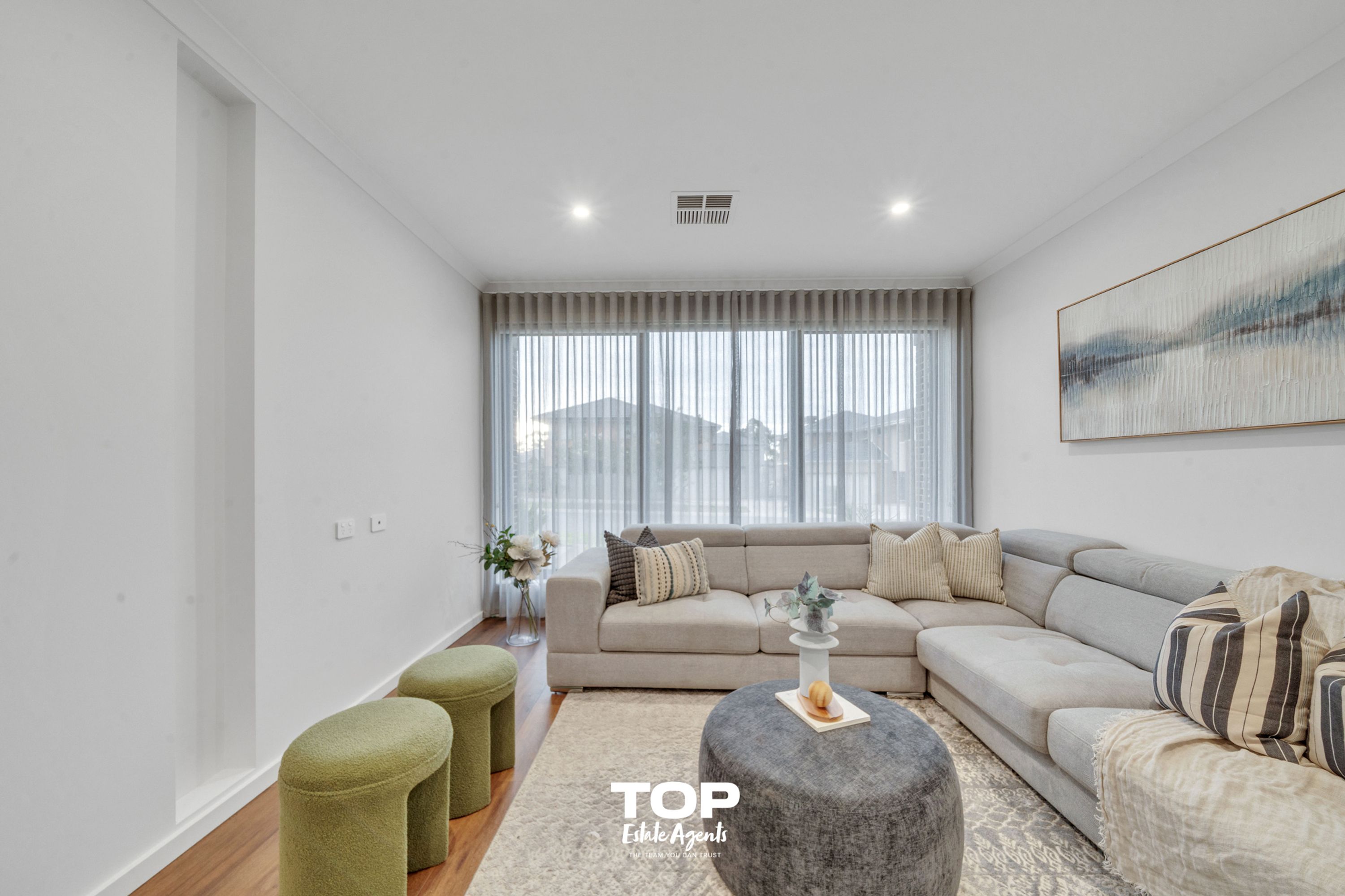 17 Craddock Drive, Clyde North - Thumbnail 7