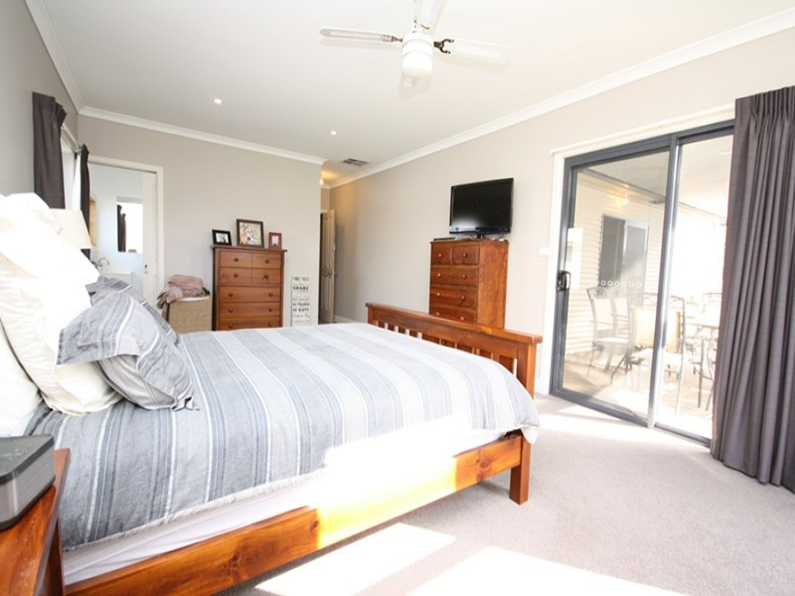 24 Errett Street, Horsham VIC 3400, Horsham - Thumbnail 8