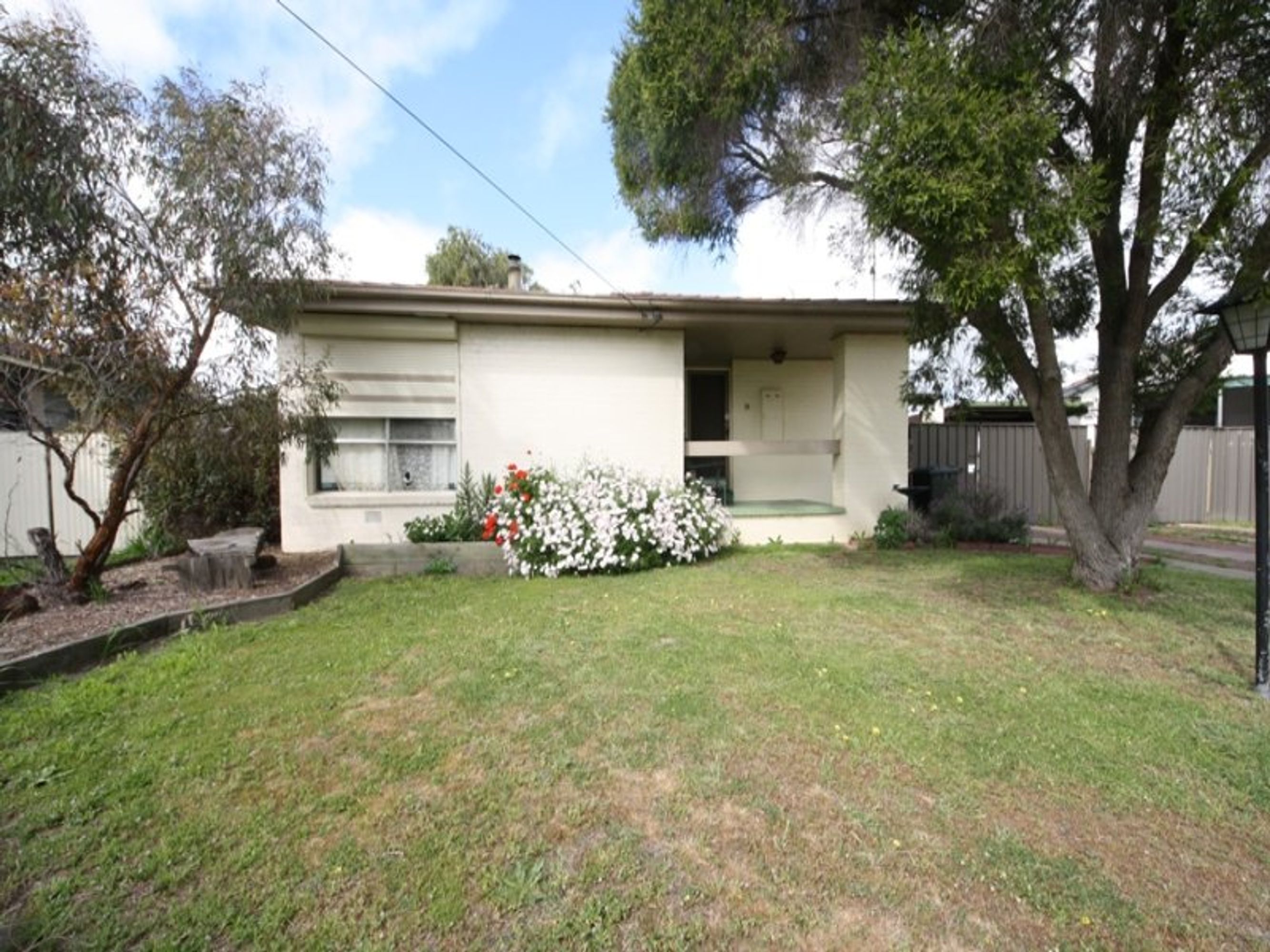 5 Felstead Avenue, Horsham VIC 3400