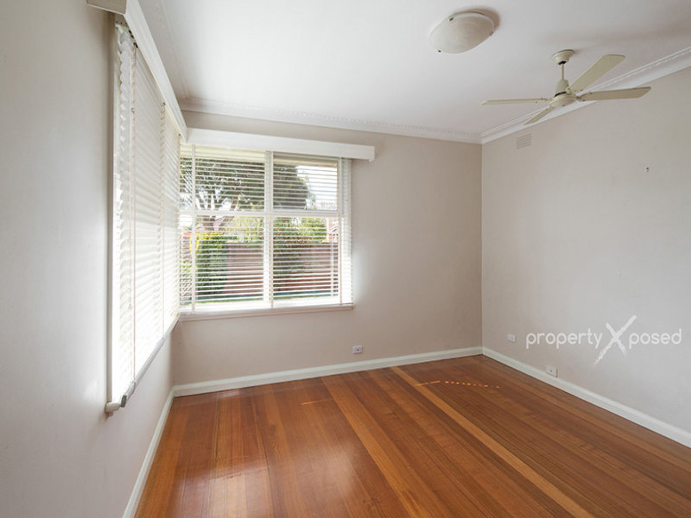 8 Karingal Crescent, Aspendale - Thumbnail 4