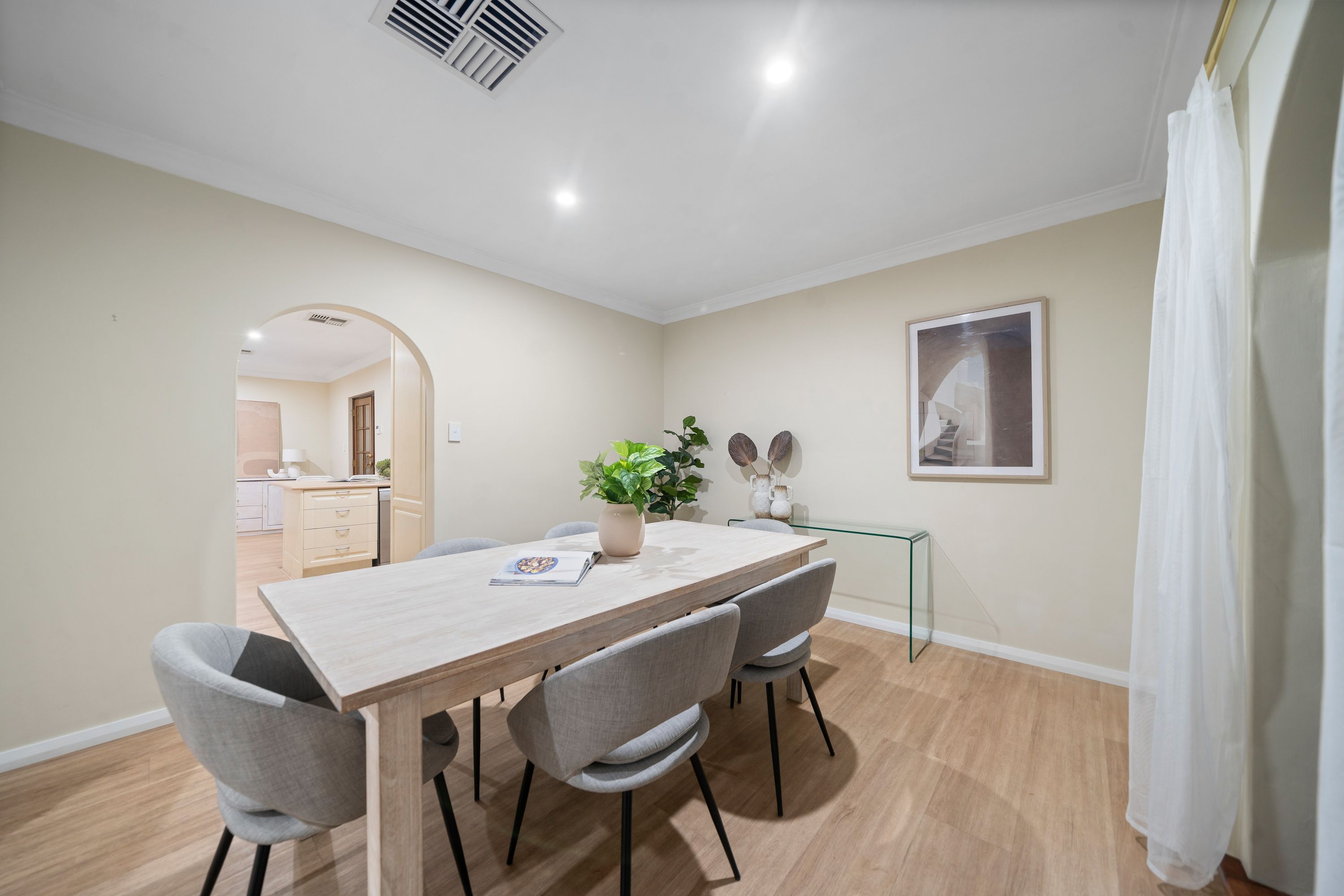 13 Coatelan Drive, Stirling - Thumbnail 7