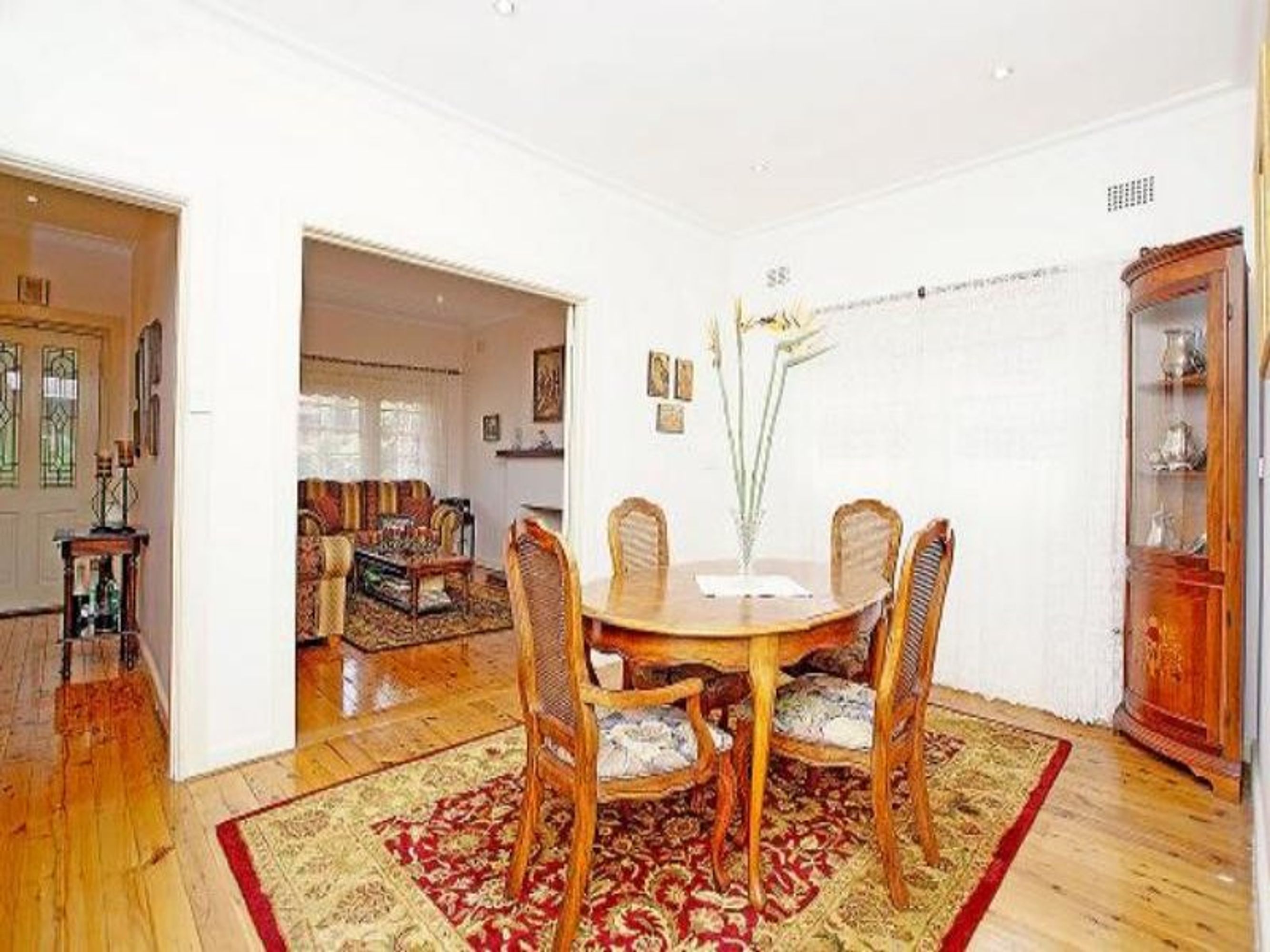 23 Rodgers Ave, Kingsgrove, Kingsgrove - Thumbnail 2
