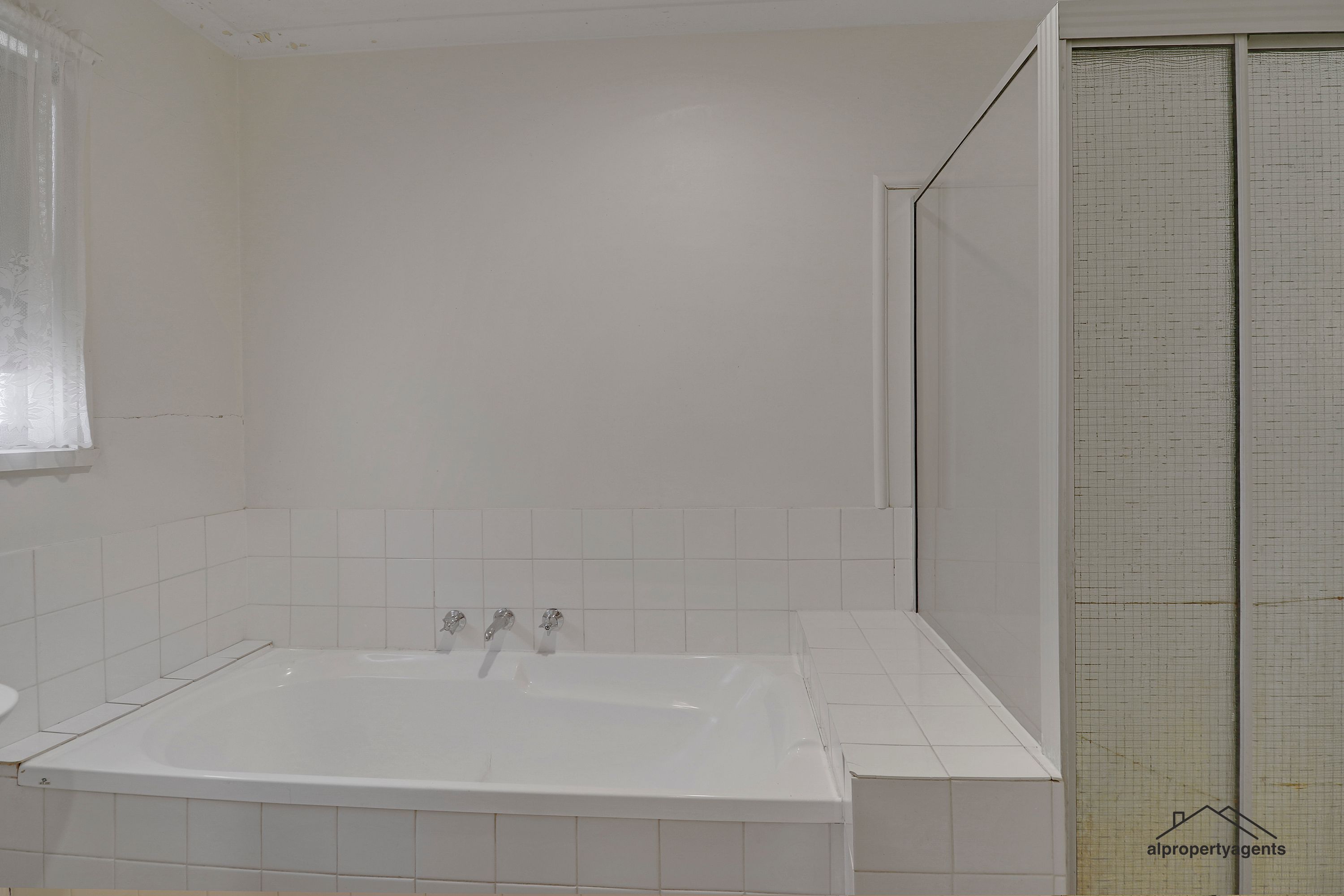 13 Shirley Street, Horsham VIC 3400, Horsham - Thumbnail 8