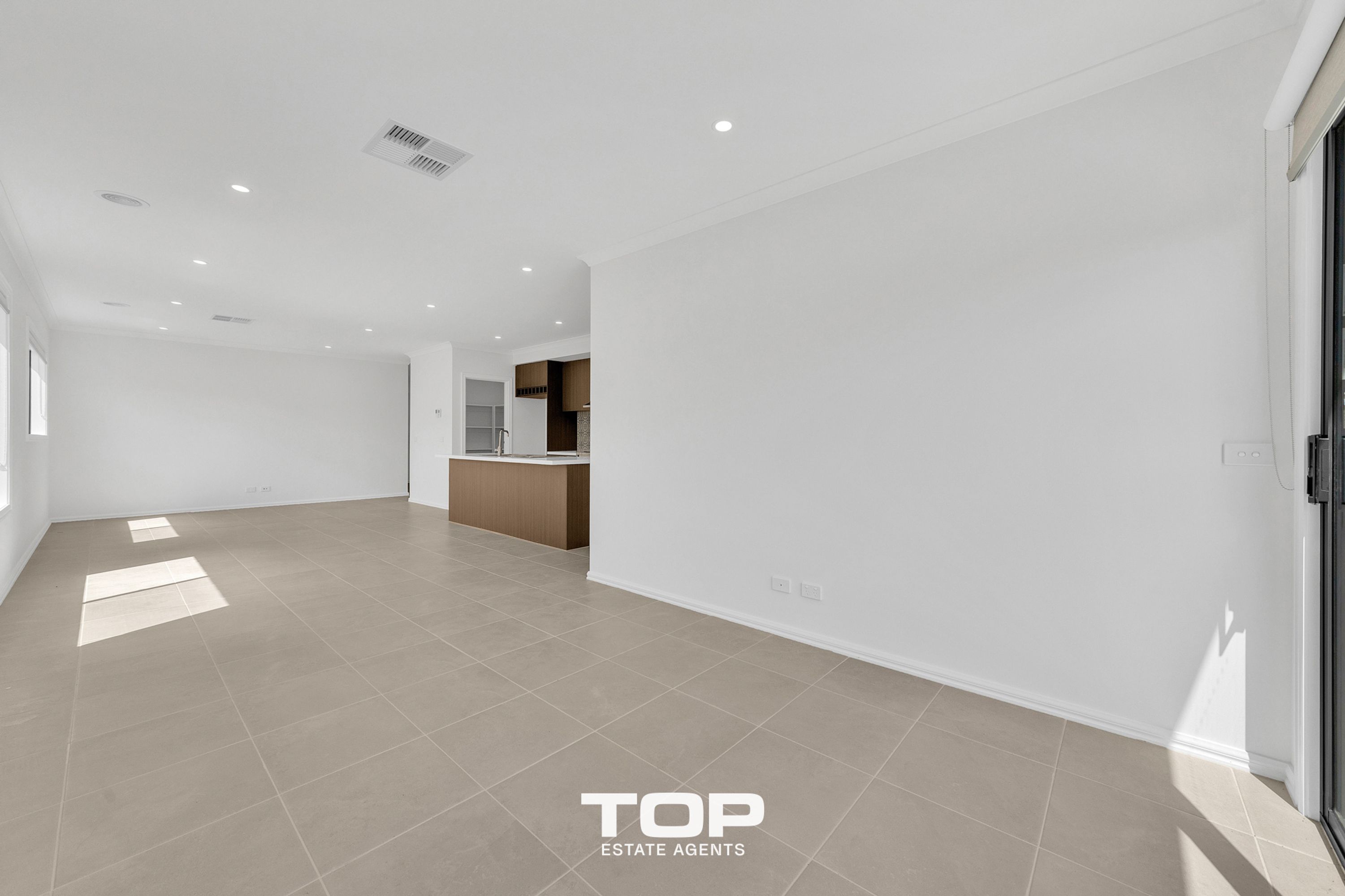 10 Leaf Way, Officer - Thumbnail 8