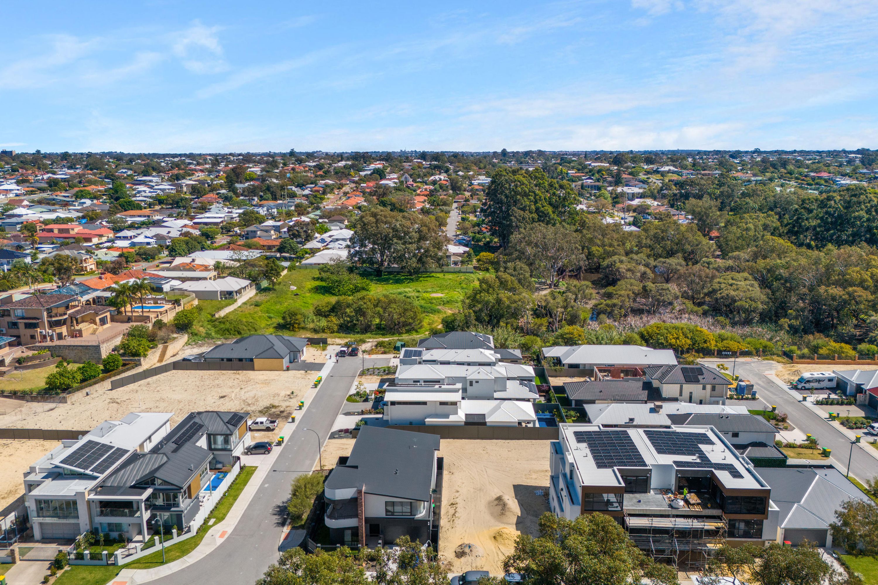 4 Skippers Row, Bayswater - Thumbnail 4