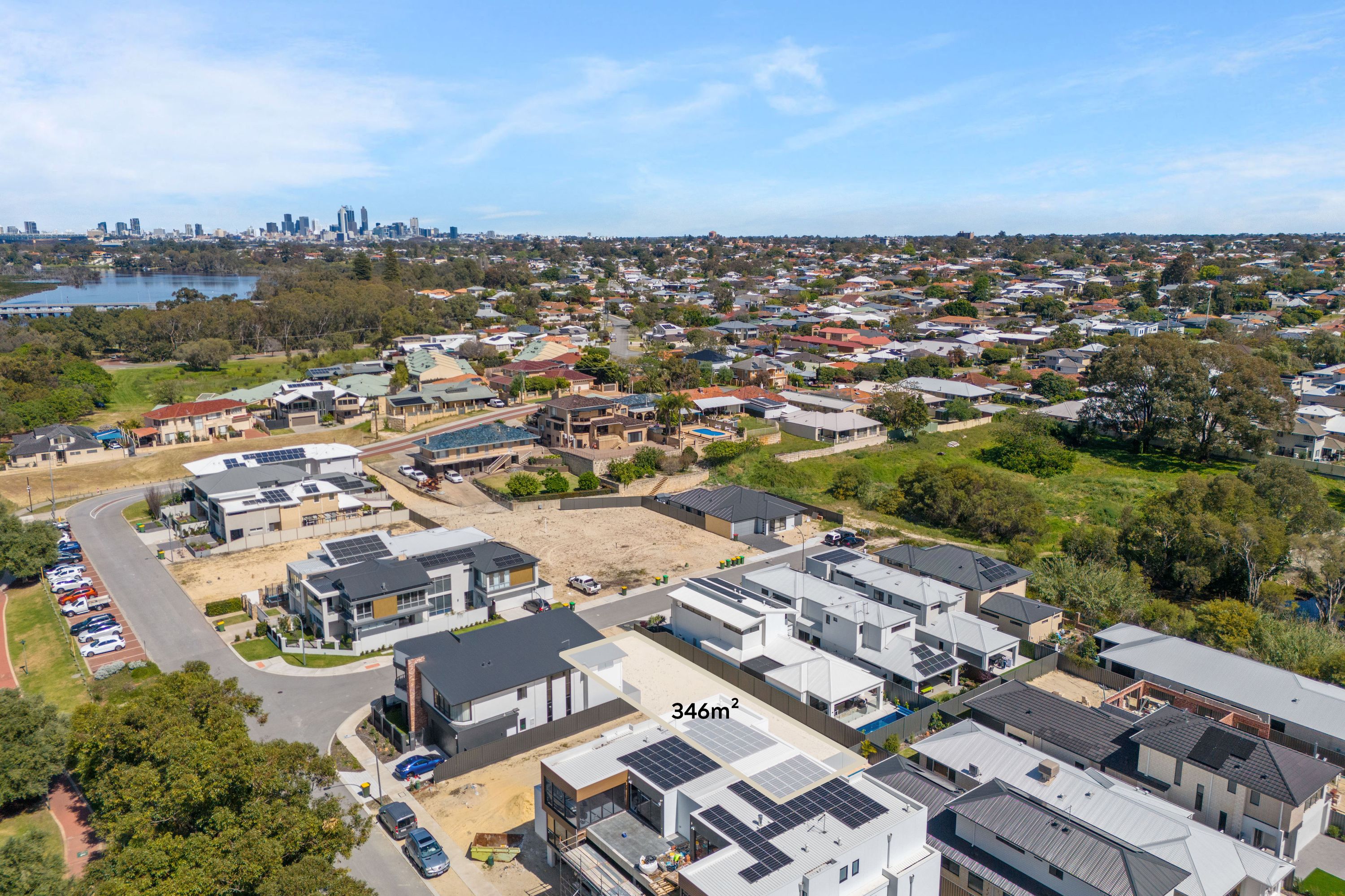 4 Skippers Row, Bayswater - Thumbnail 3