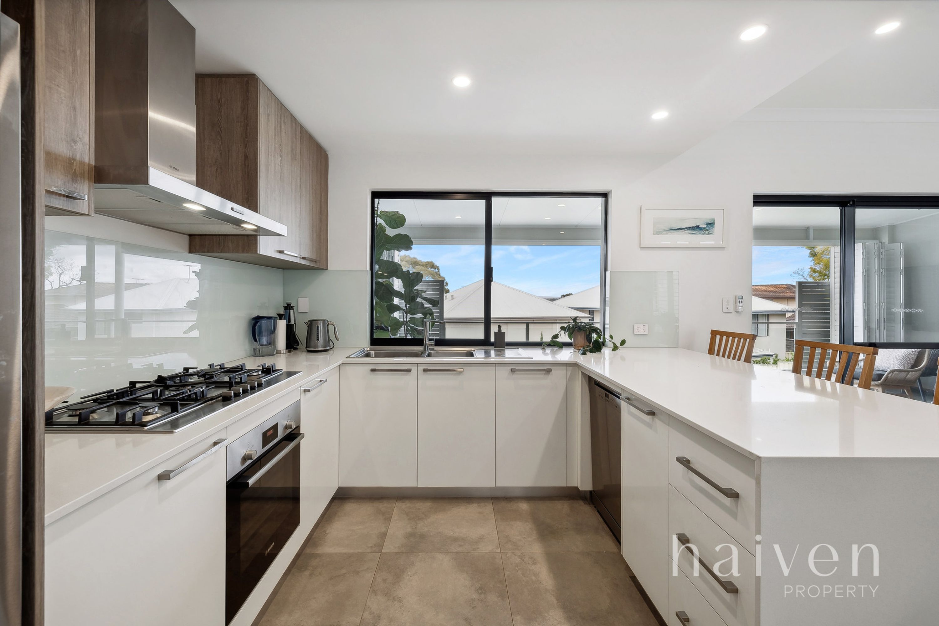 6D HALL STREET, Karrinyup - Thumbnail 2