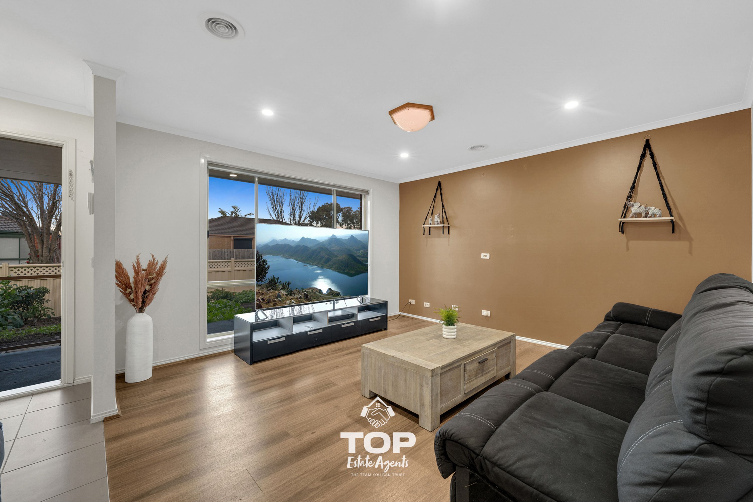 3 Genoa Way, Cranbourne West - Thumbnail 4