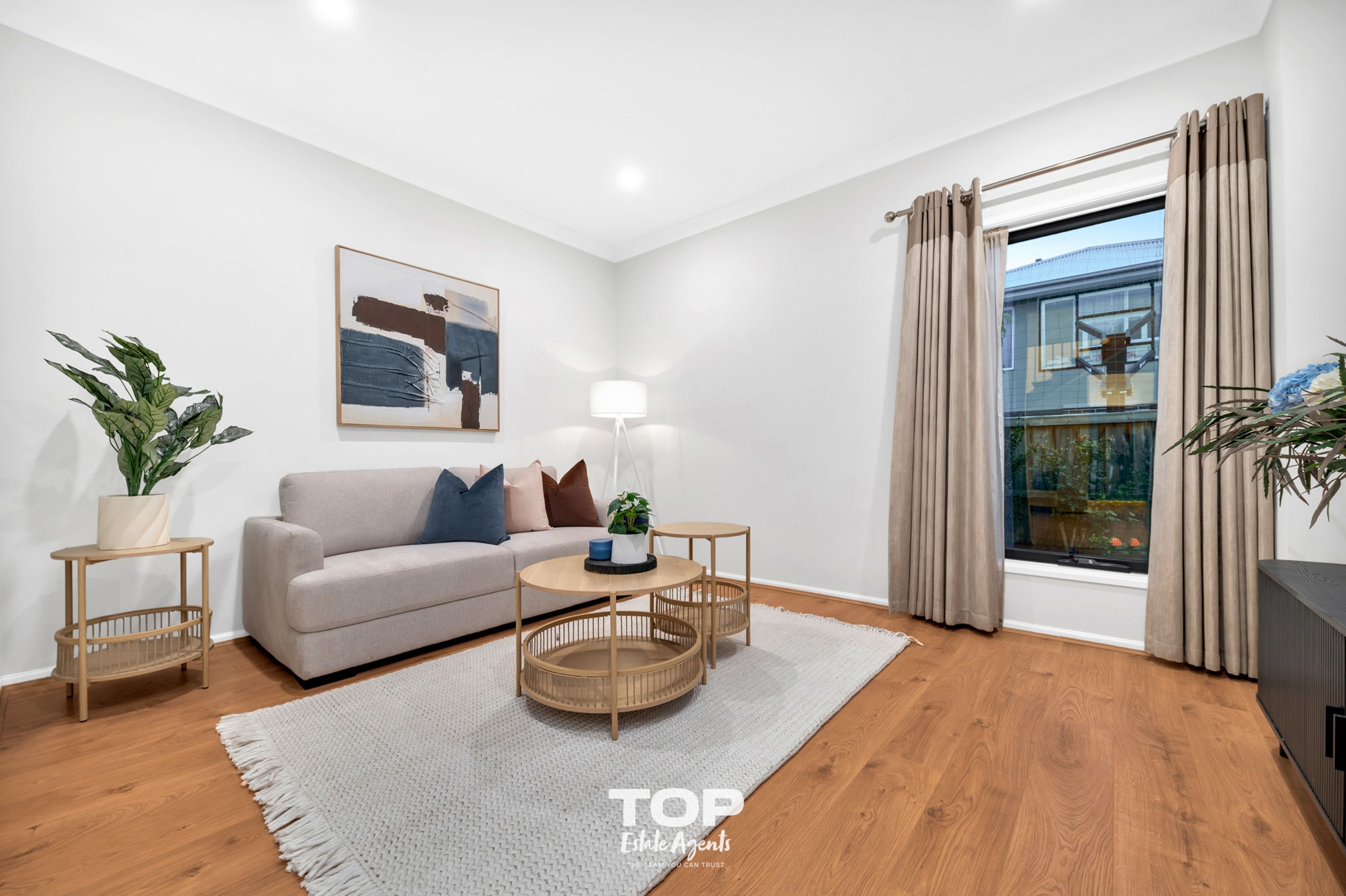 9 Graziers Crescent, Clyde North - Thumbnail 3
