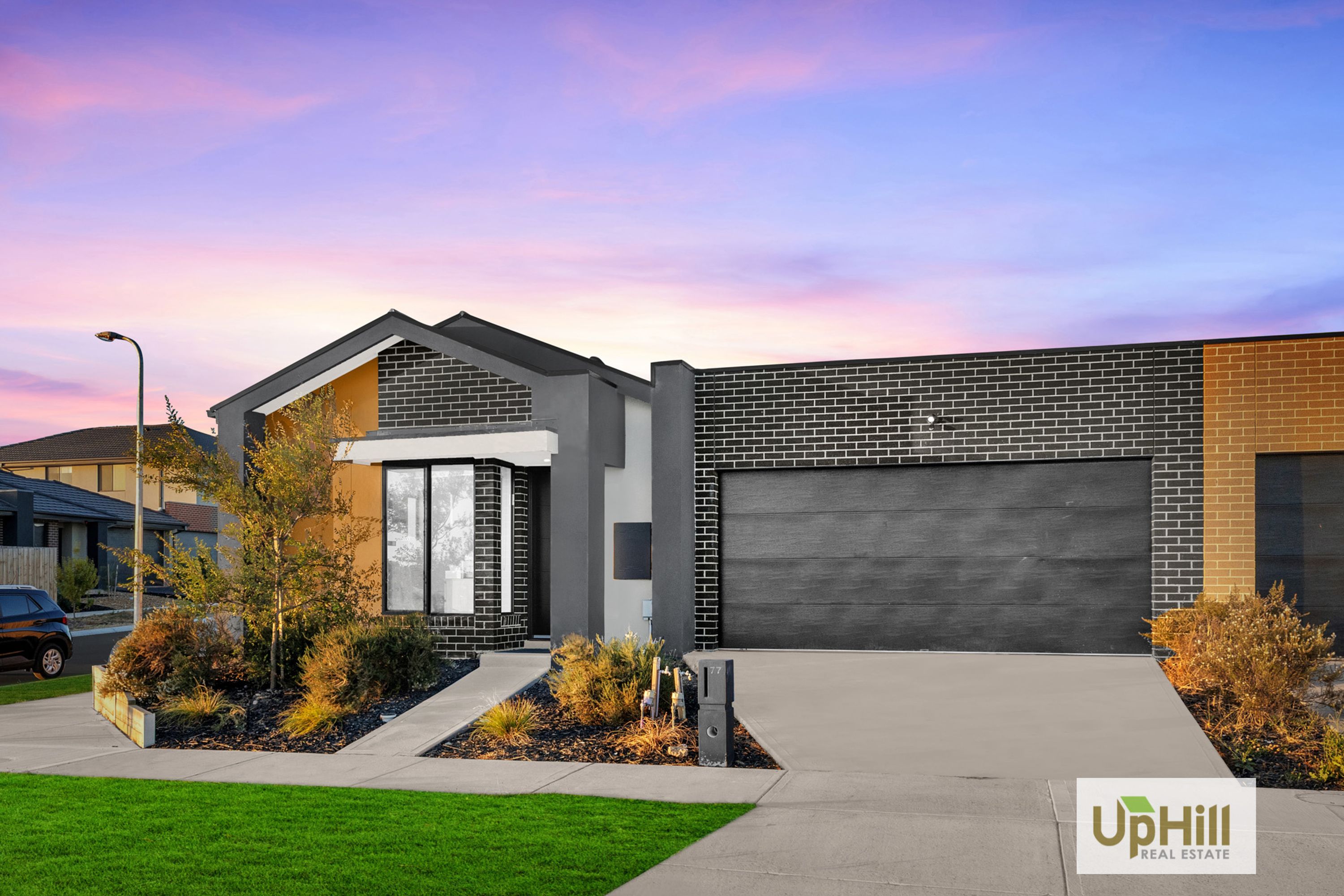 77 Plymouth Boulevard, Clyde North - Image 1