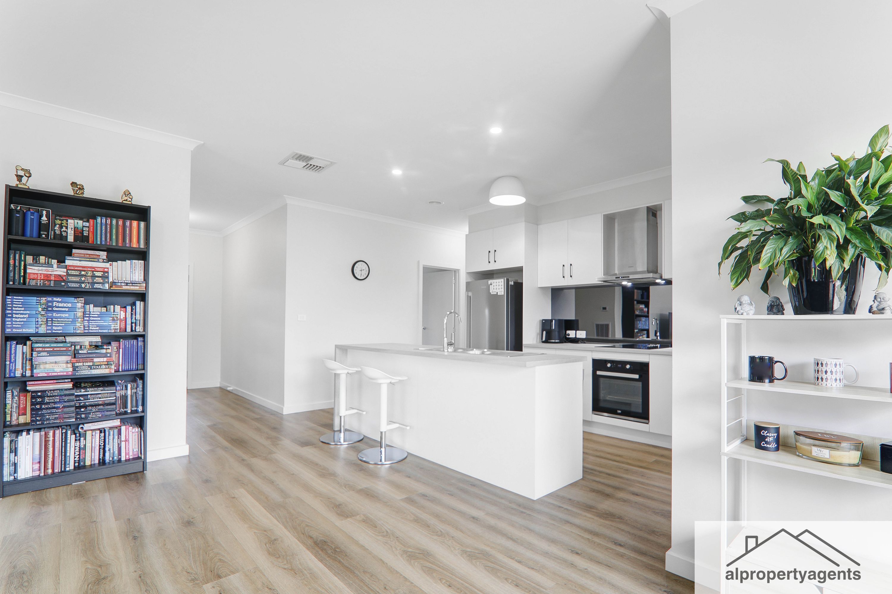 4 Luker Street, Horsham VIC 3400, Horsham - Thumbnail 3