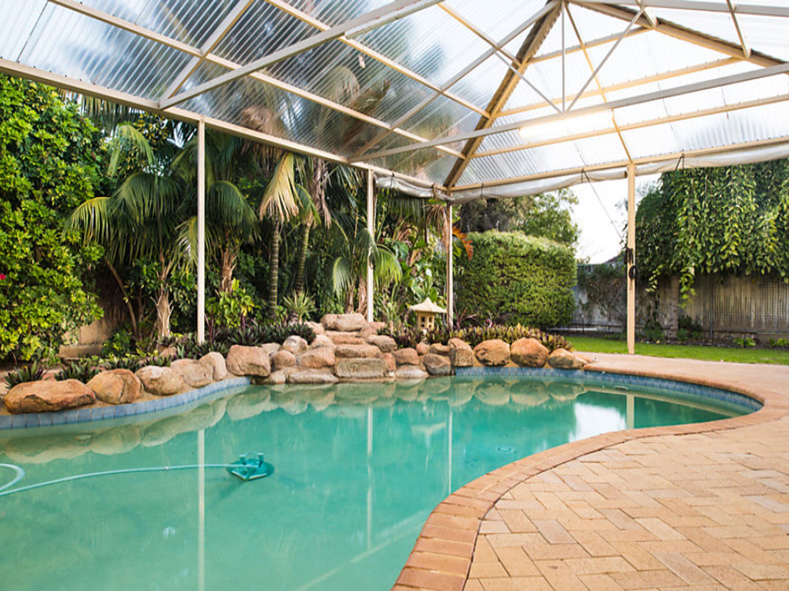 12 Highfield Rise, Hillarys - Thumbnail 2