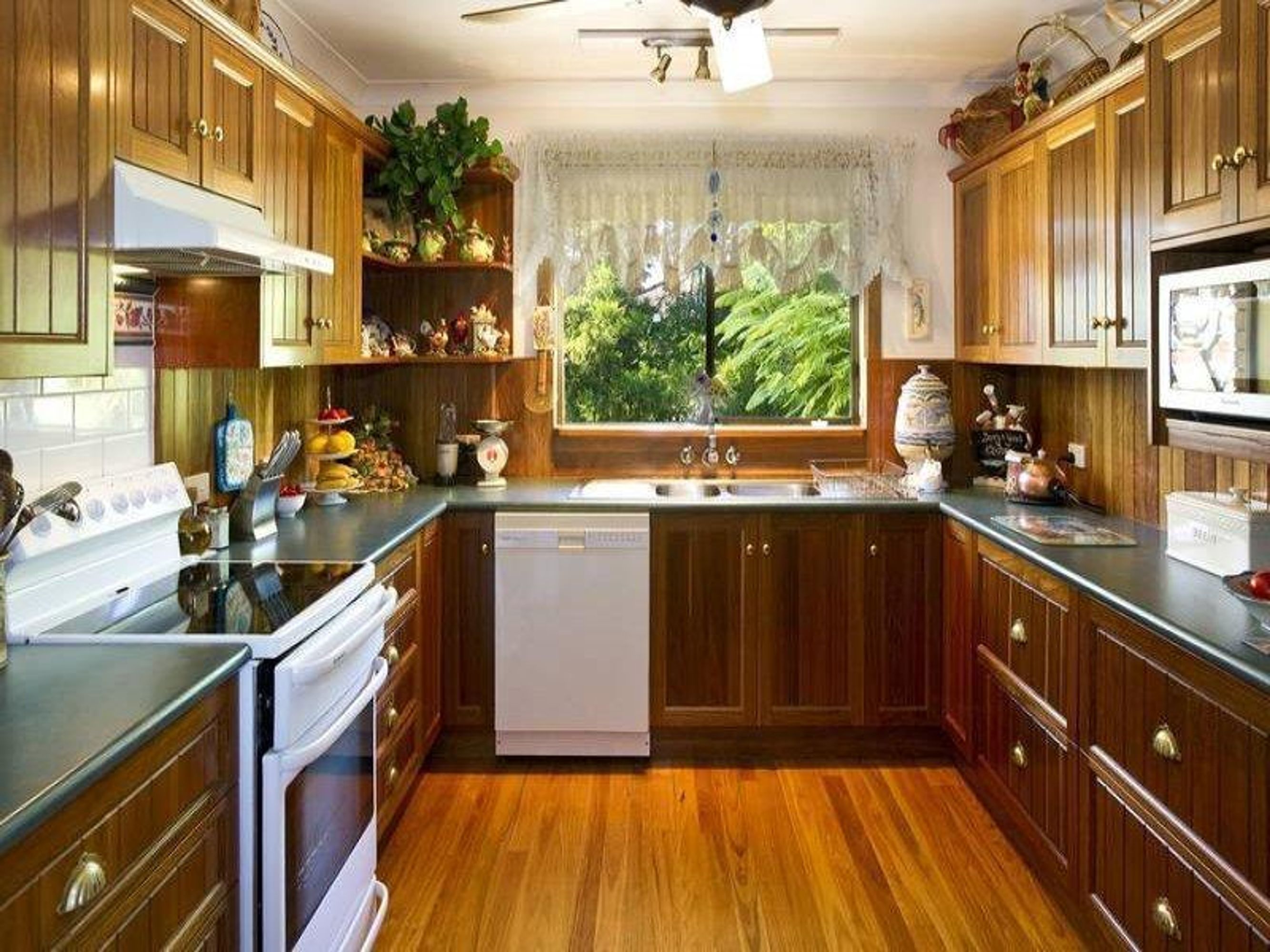3 Gosford Close, Grafton - Thumbnail 4