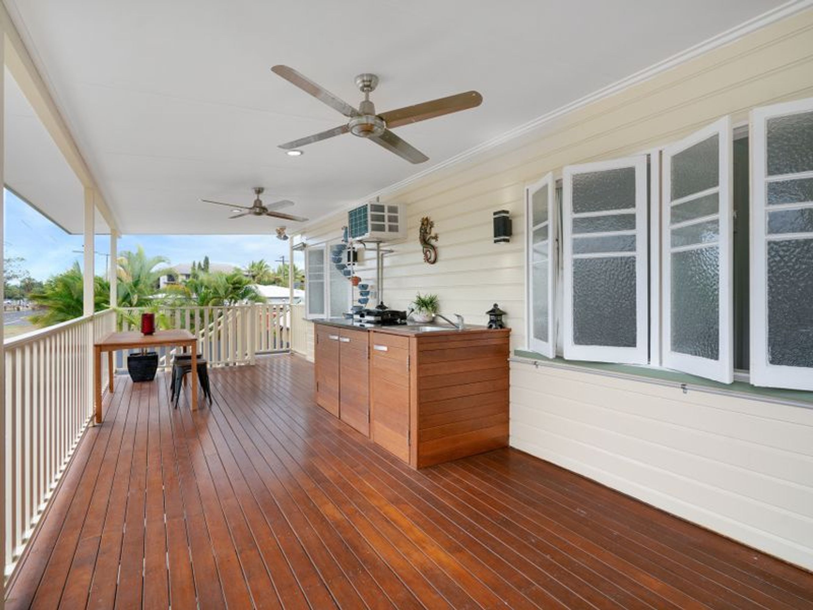 24 Jones Street, Westcourt, QLD 4870, Westcourt - Thumbnail 2