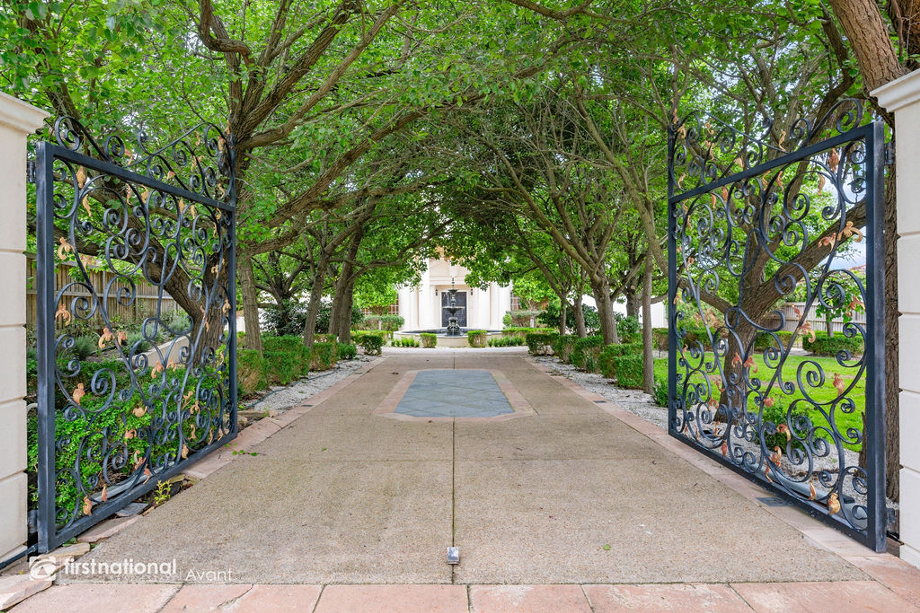9 Almeria Court, Mount Eliza - Thumbnail 3