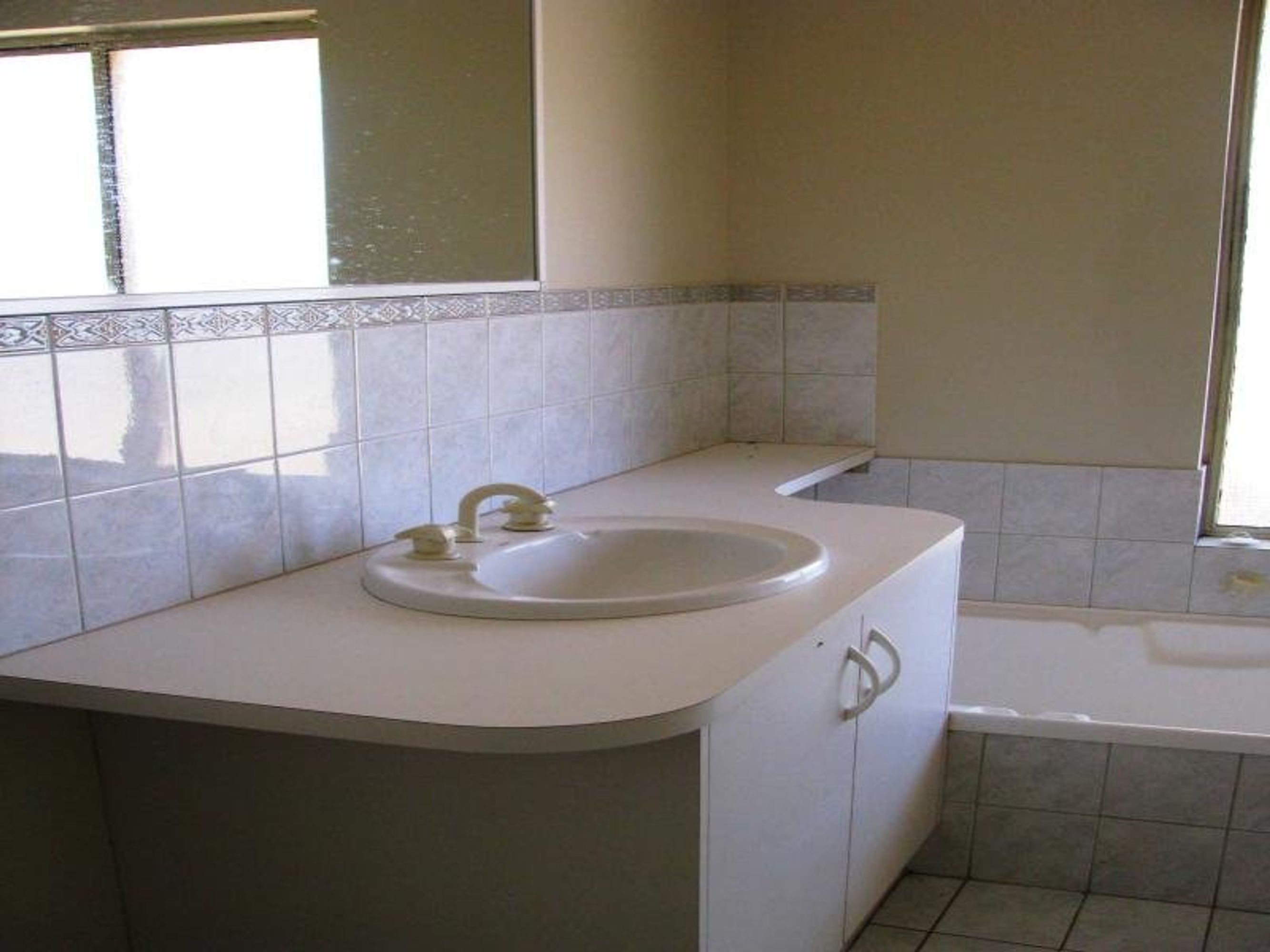 9/2 Limpet Crescent, South Hedland, South Hedland - Thumbnail 5