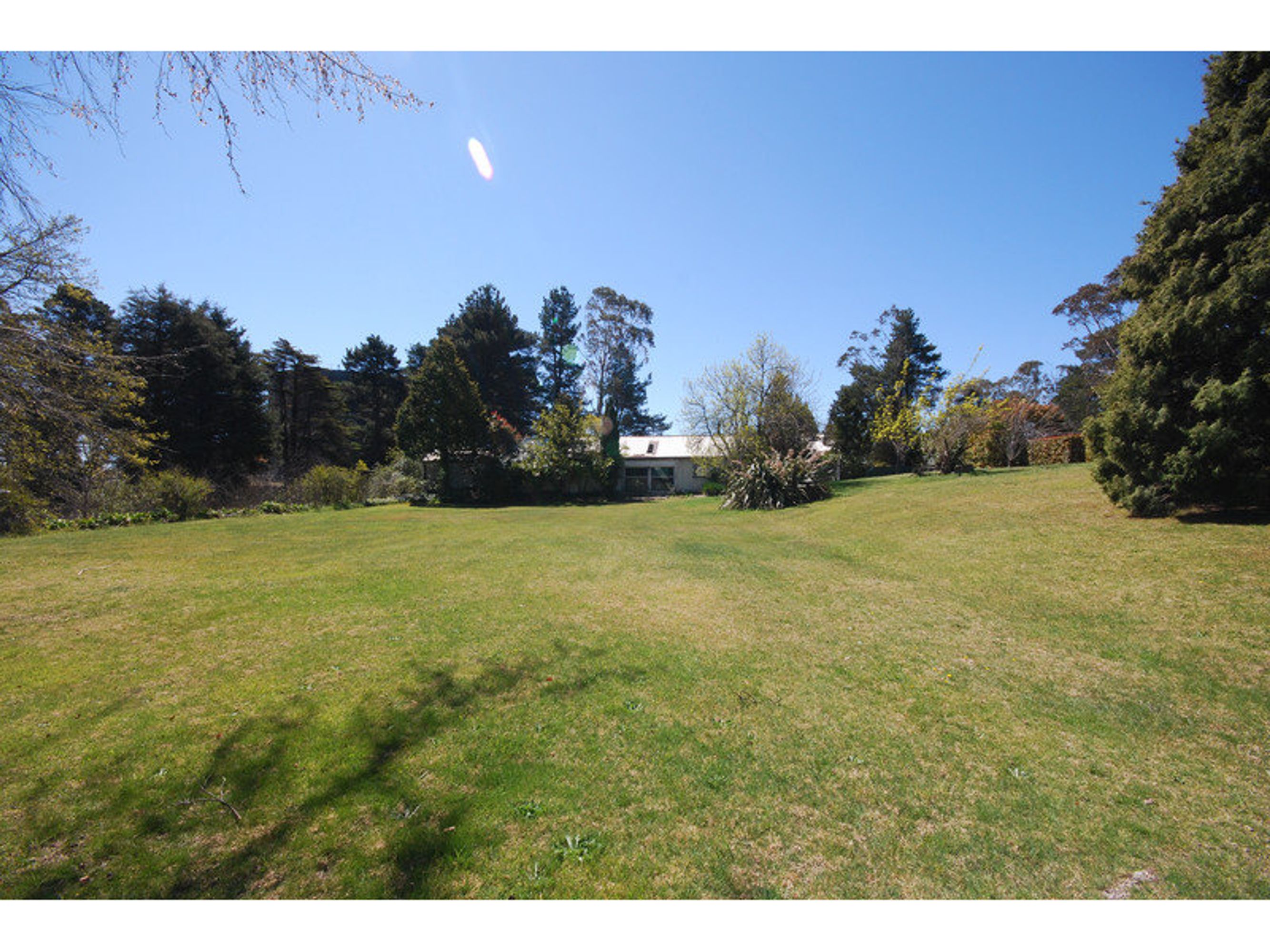 5-7 Camp St, Katoomba - Thumbnail 2