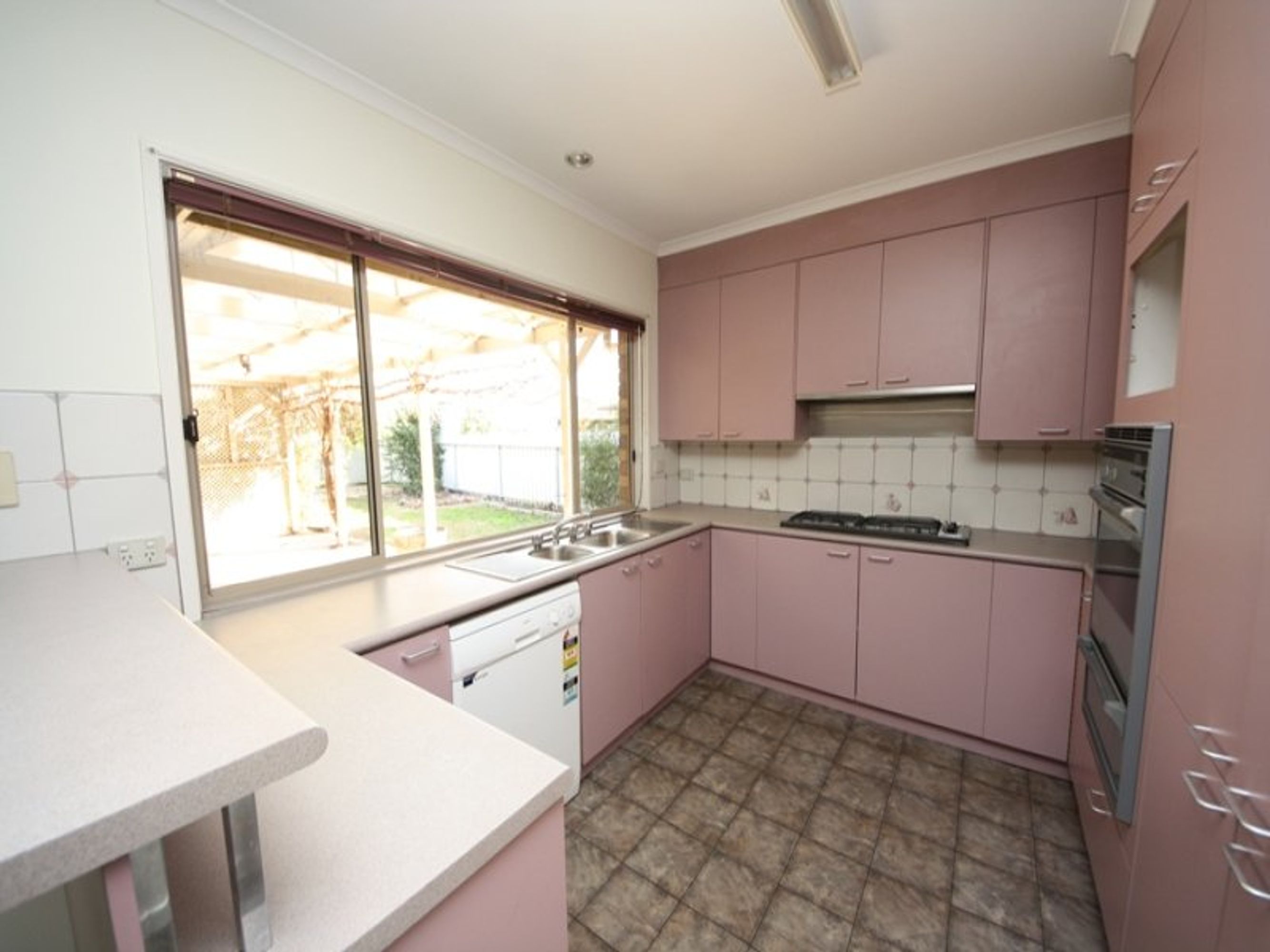 12 Colla Court, Horsham VIC 3400, Horsham - Thumbnail 2