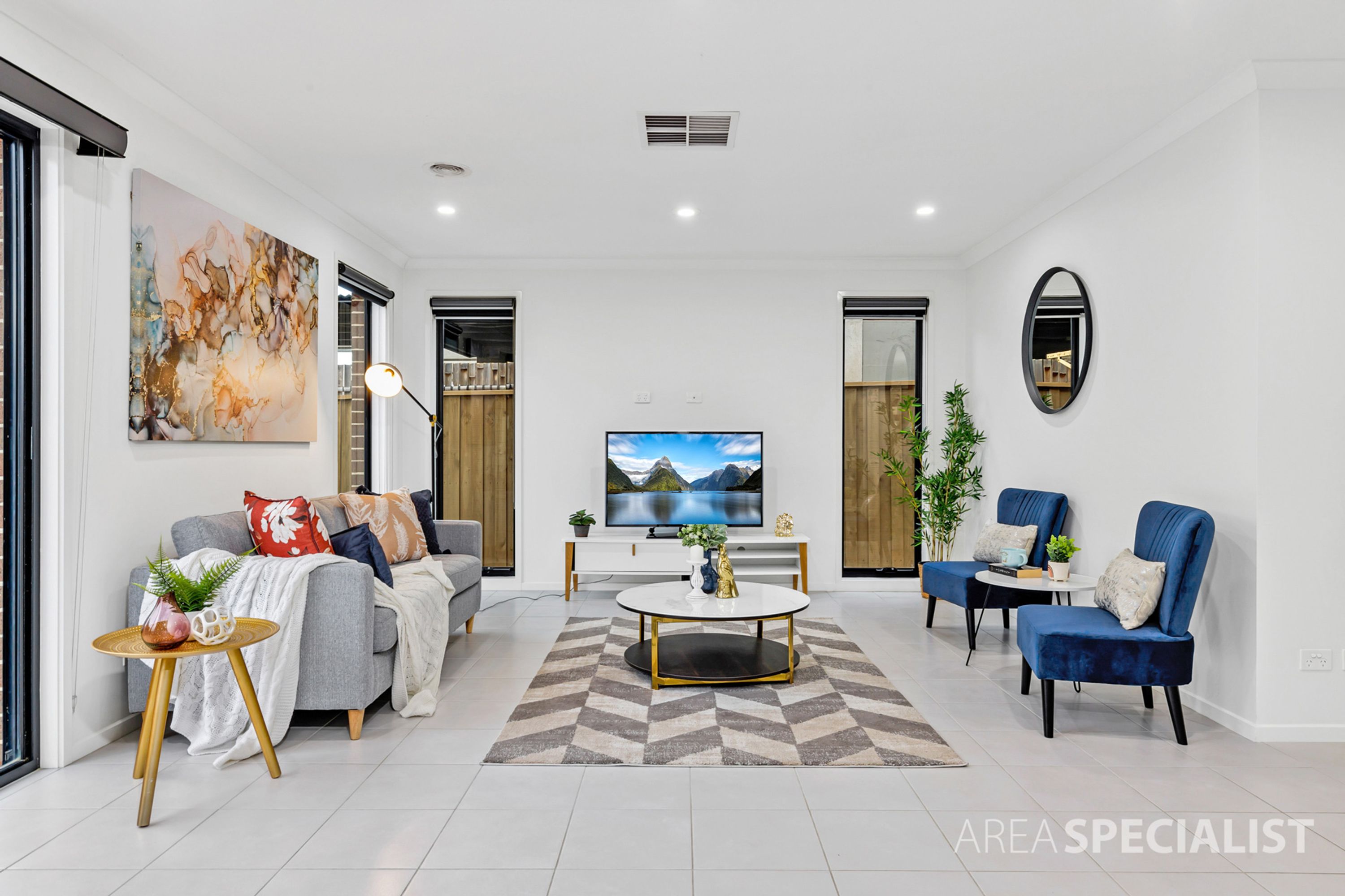 12 Hugden Close, Lyndhurst, Lyndhurst - Thumbnail 2