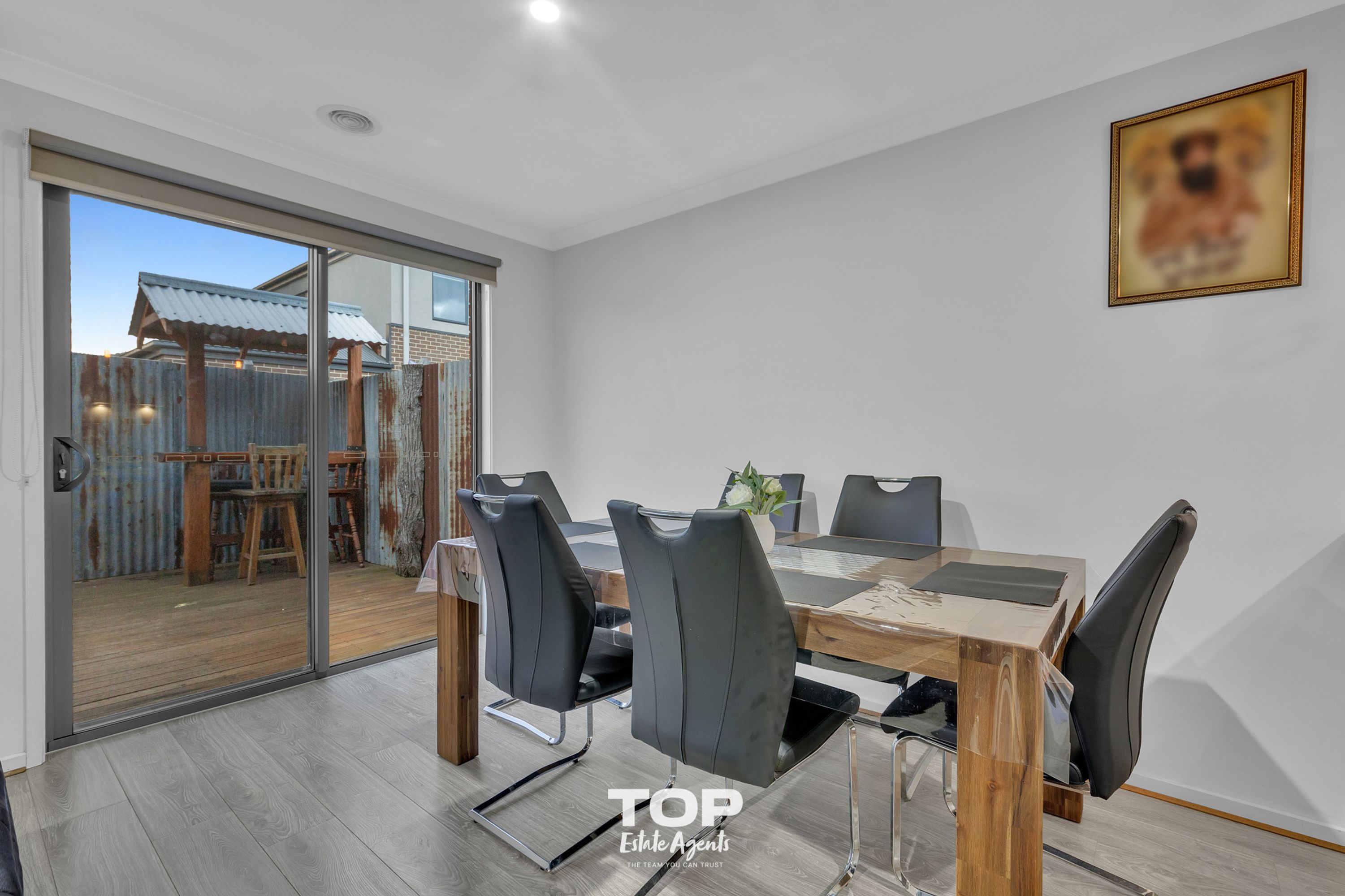 6 Barcelona Avenue, Clyde North - Thumbnail 6