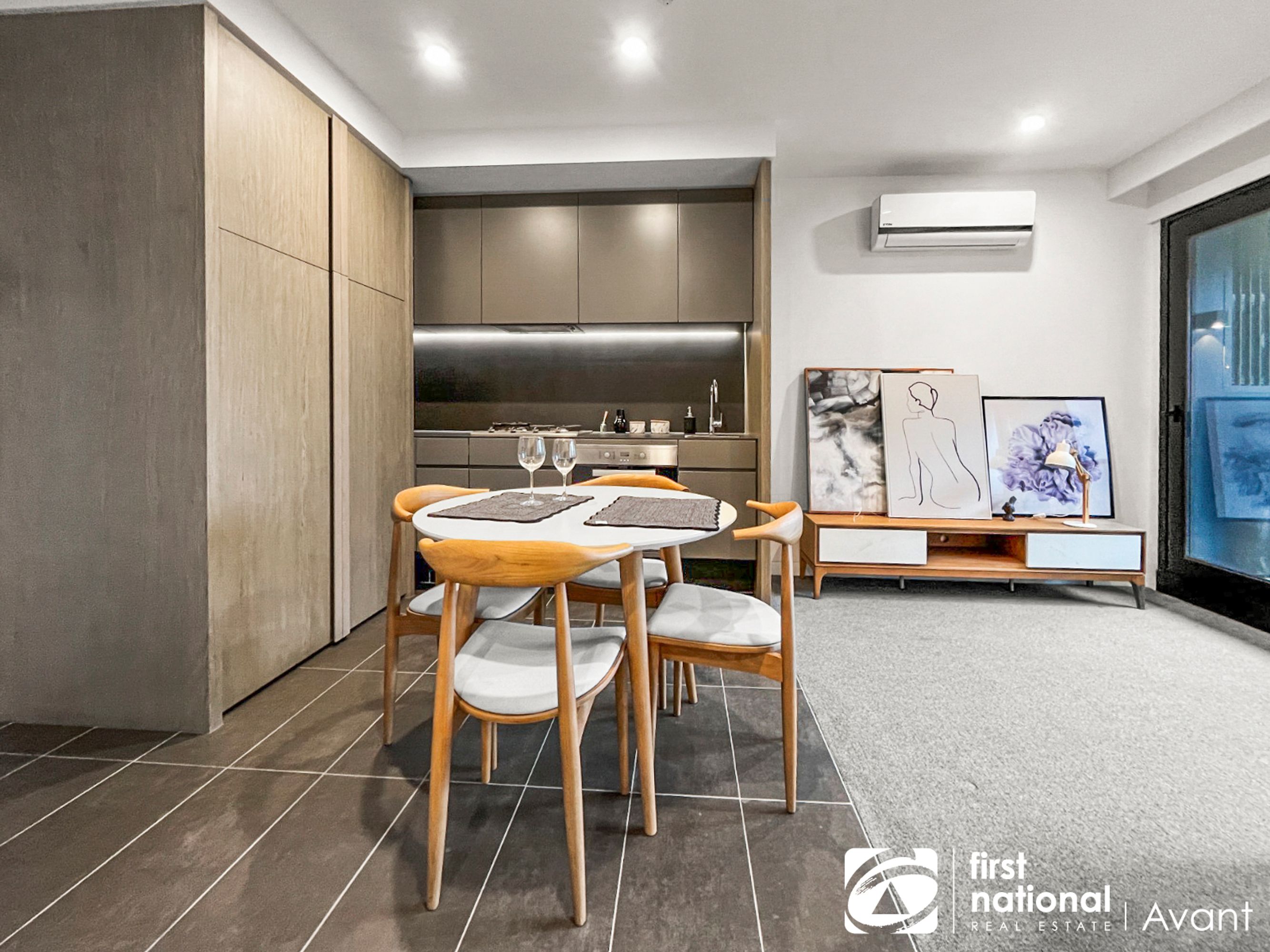 1307/8 Pearl River Road, Docklands - Thumbnail 5