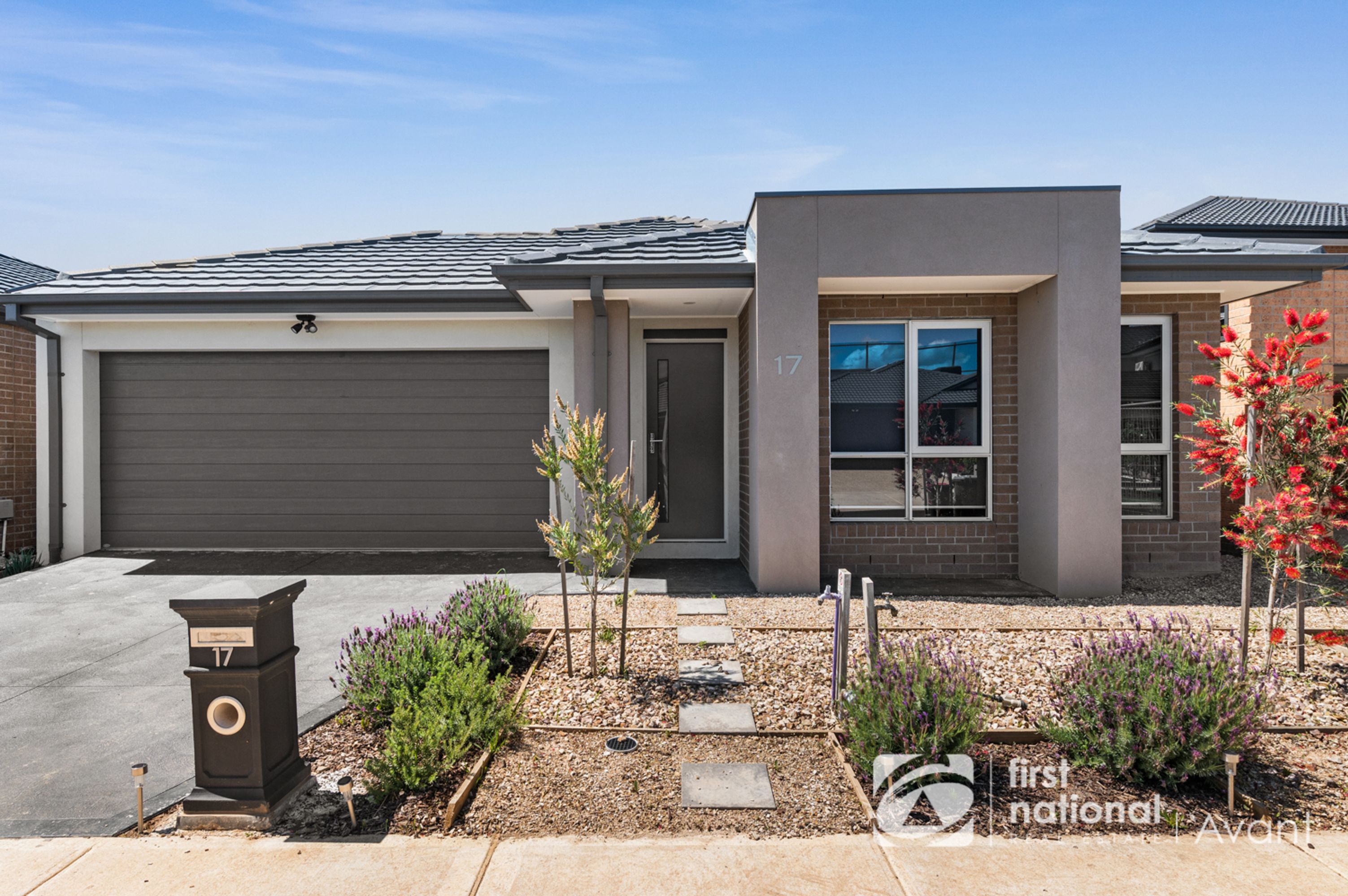 17 Ambassador Crescent, Point Cook - Thumbnail 2
