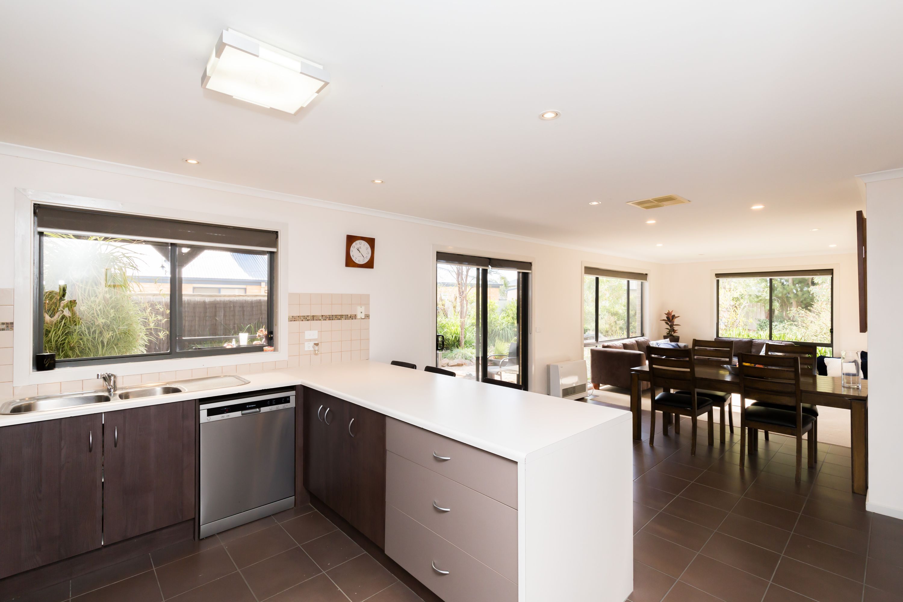 6 Burnlea Drive, Horsham VIC 3400, Horsham - Thumbnail 4