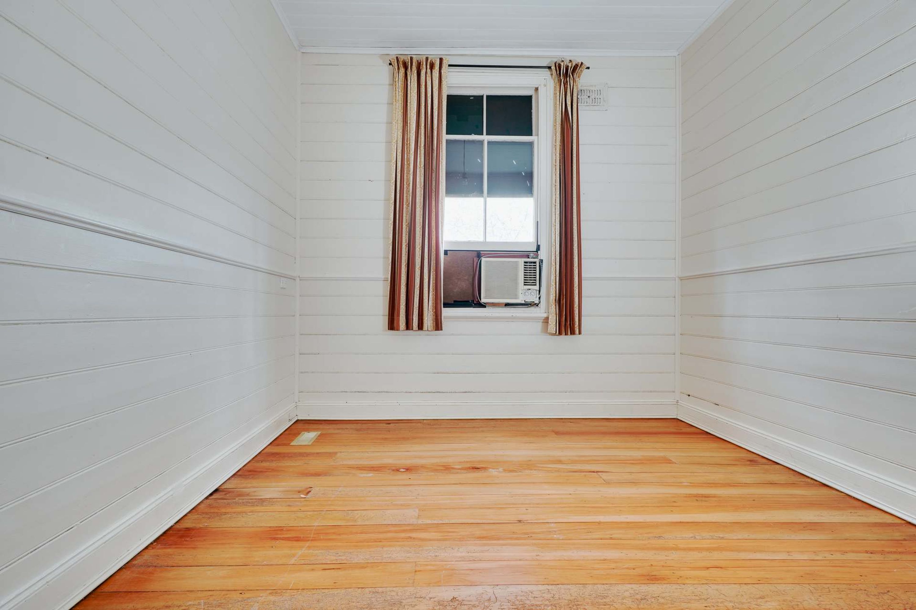 6 Sutcliffe Place, Katoomba - Thumbnail 6