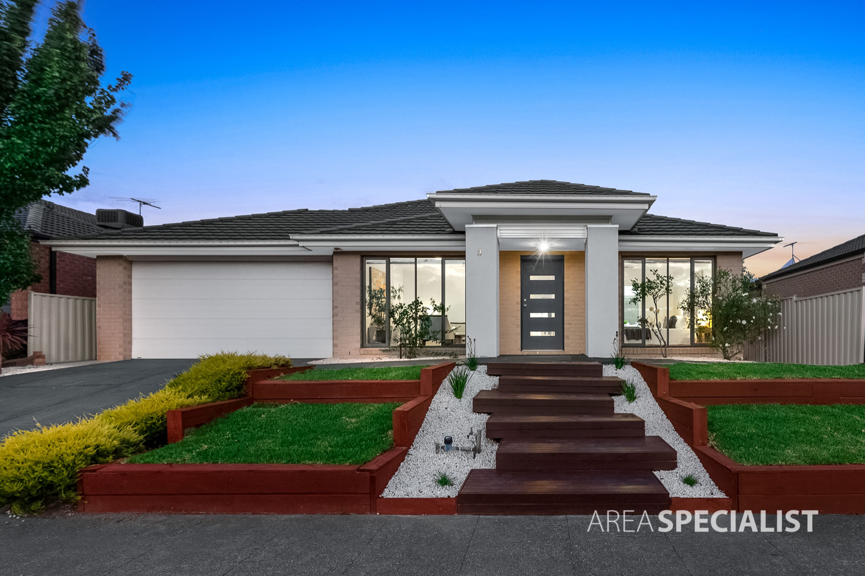11 Darleith Terrace, Caroline Springs VIC 3023, Caroline Springs - Thumbnail 2