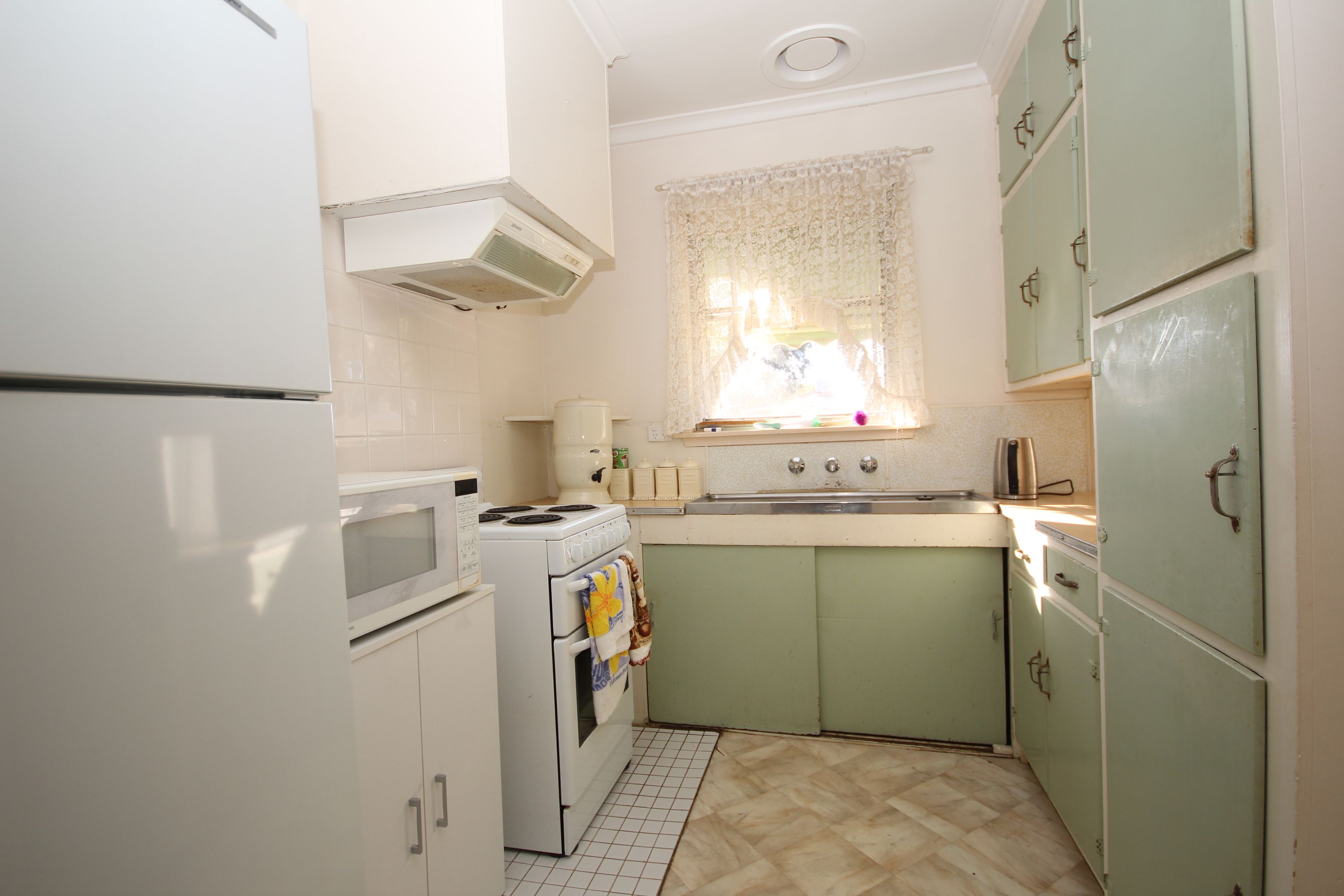 24 Winifred Street, Horsham VIC 3400, Horsham - Thumbnail 3