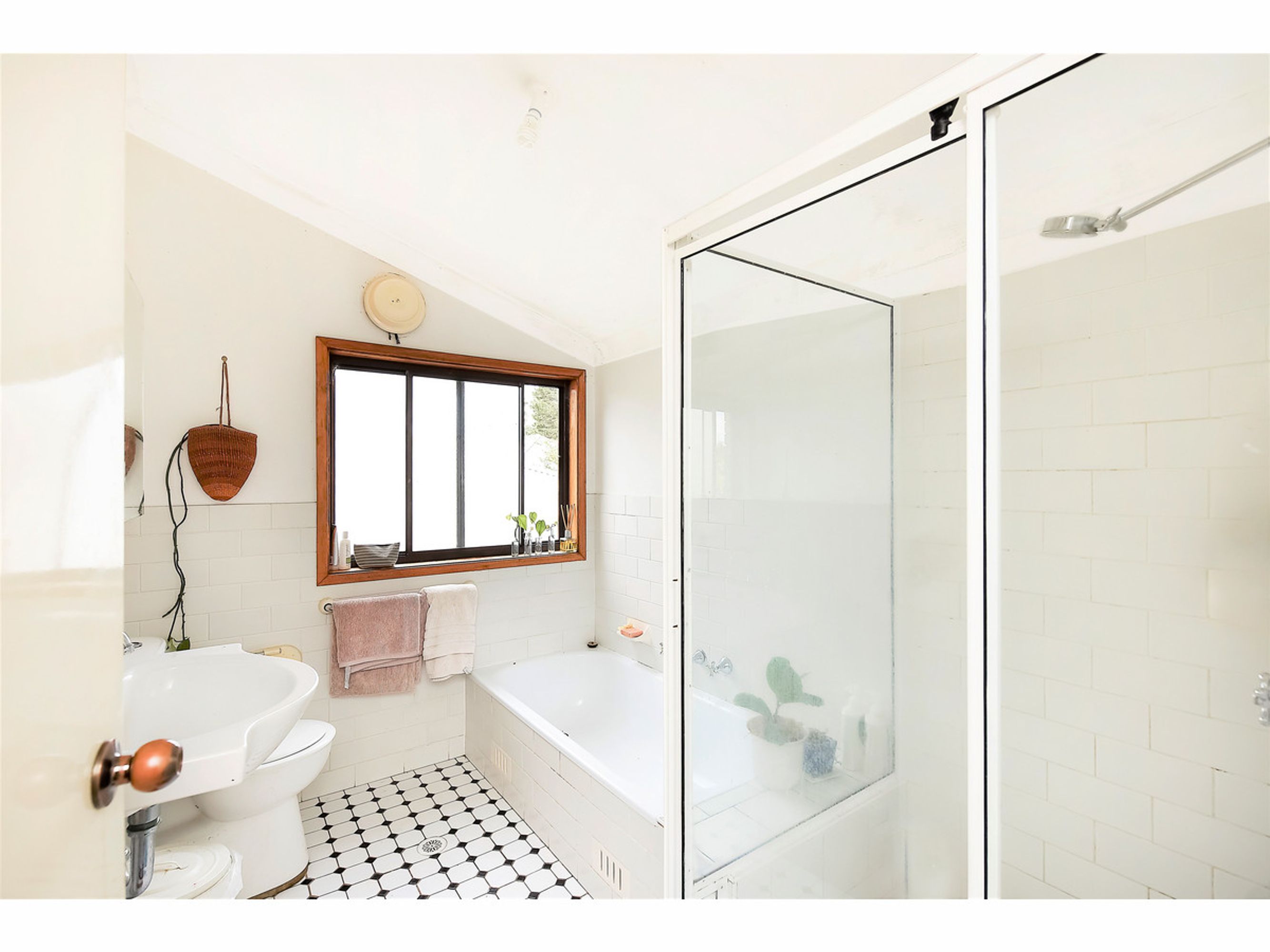 17 Kamillaroi Road, Katoomba - Thumbnail 7