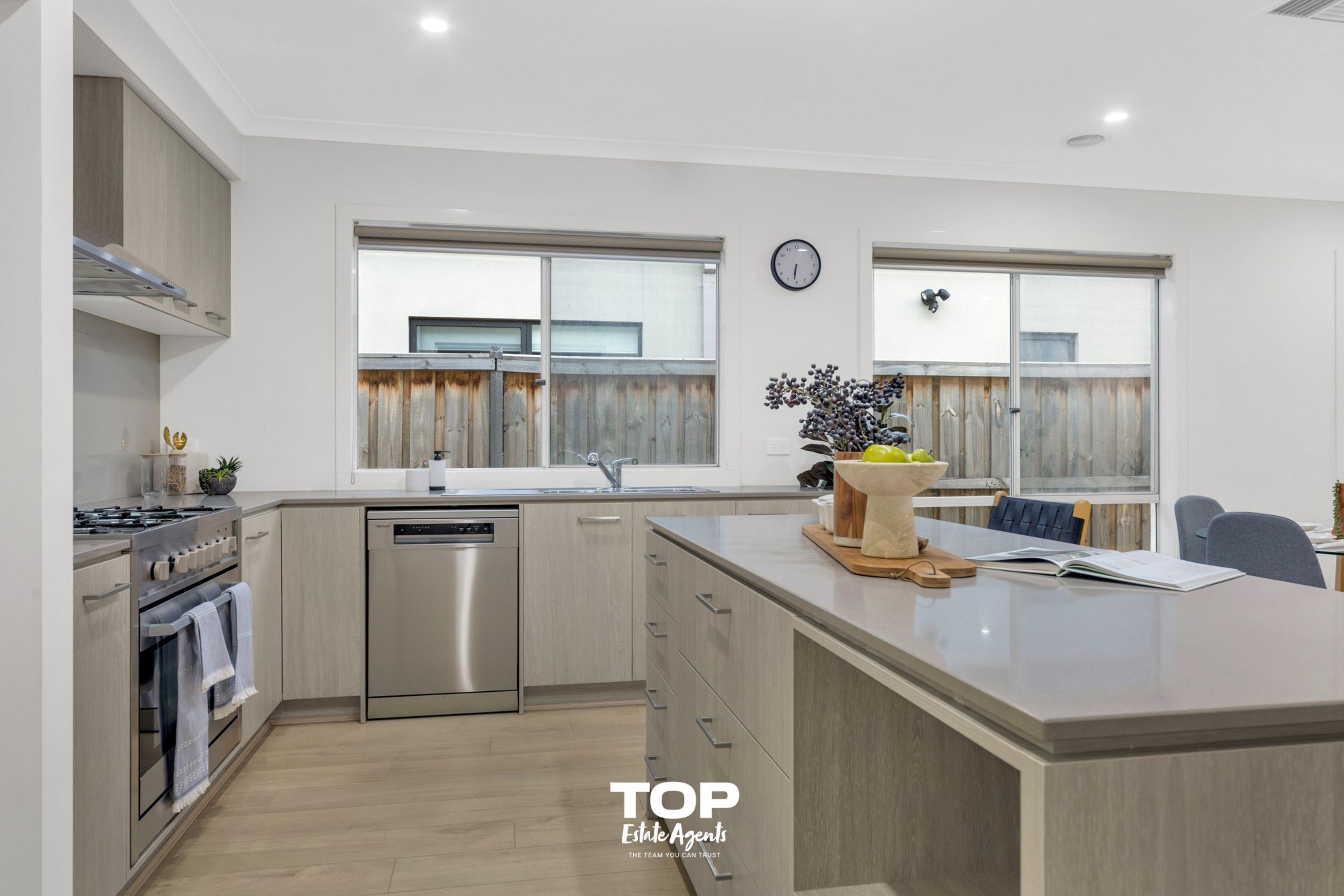 19 Azzam Street, Clyde North - Thumbnail 7