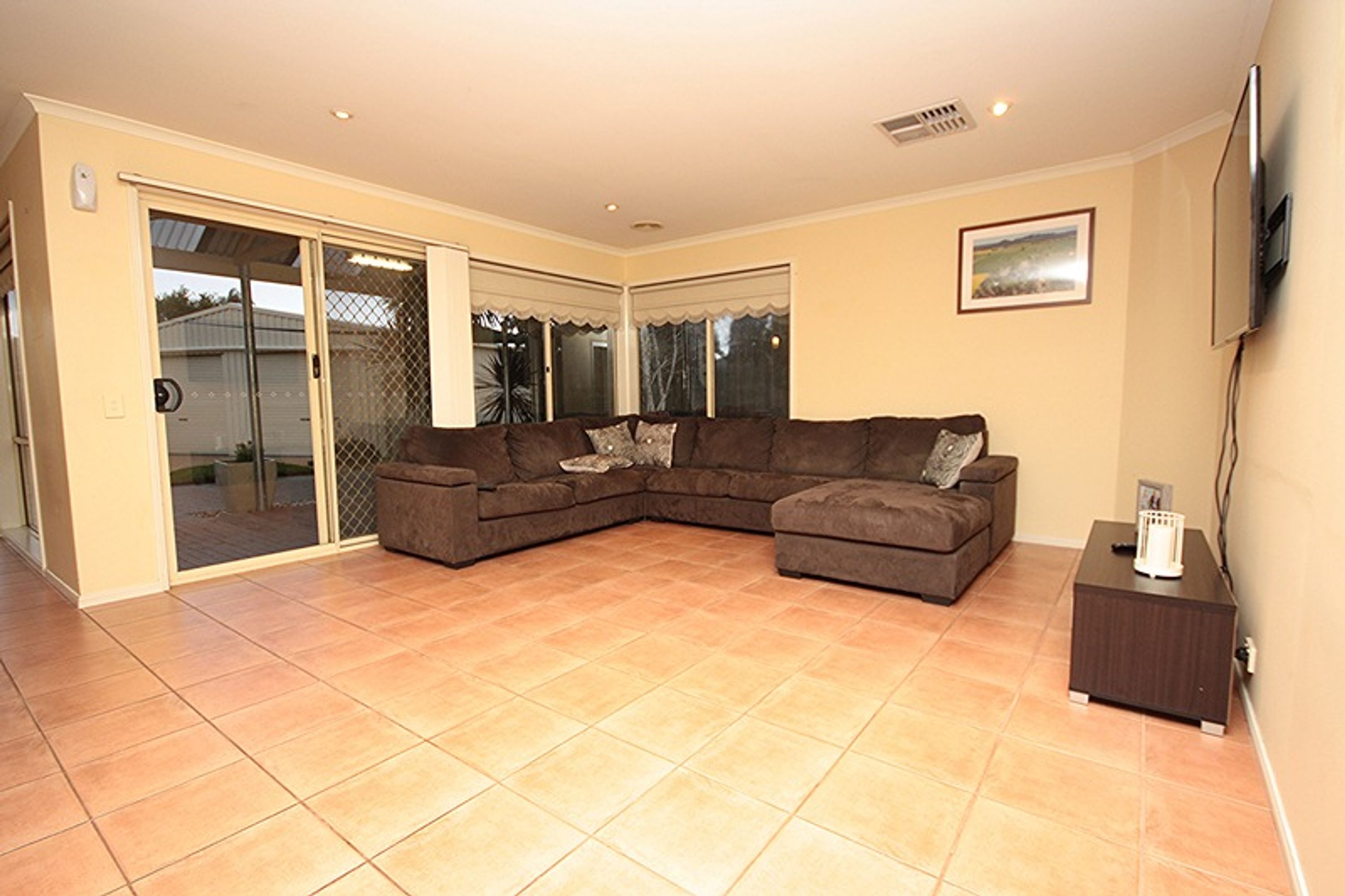1 Rahley Court, Horsham VIC 3400, Horsham - Thumbnail 3