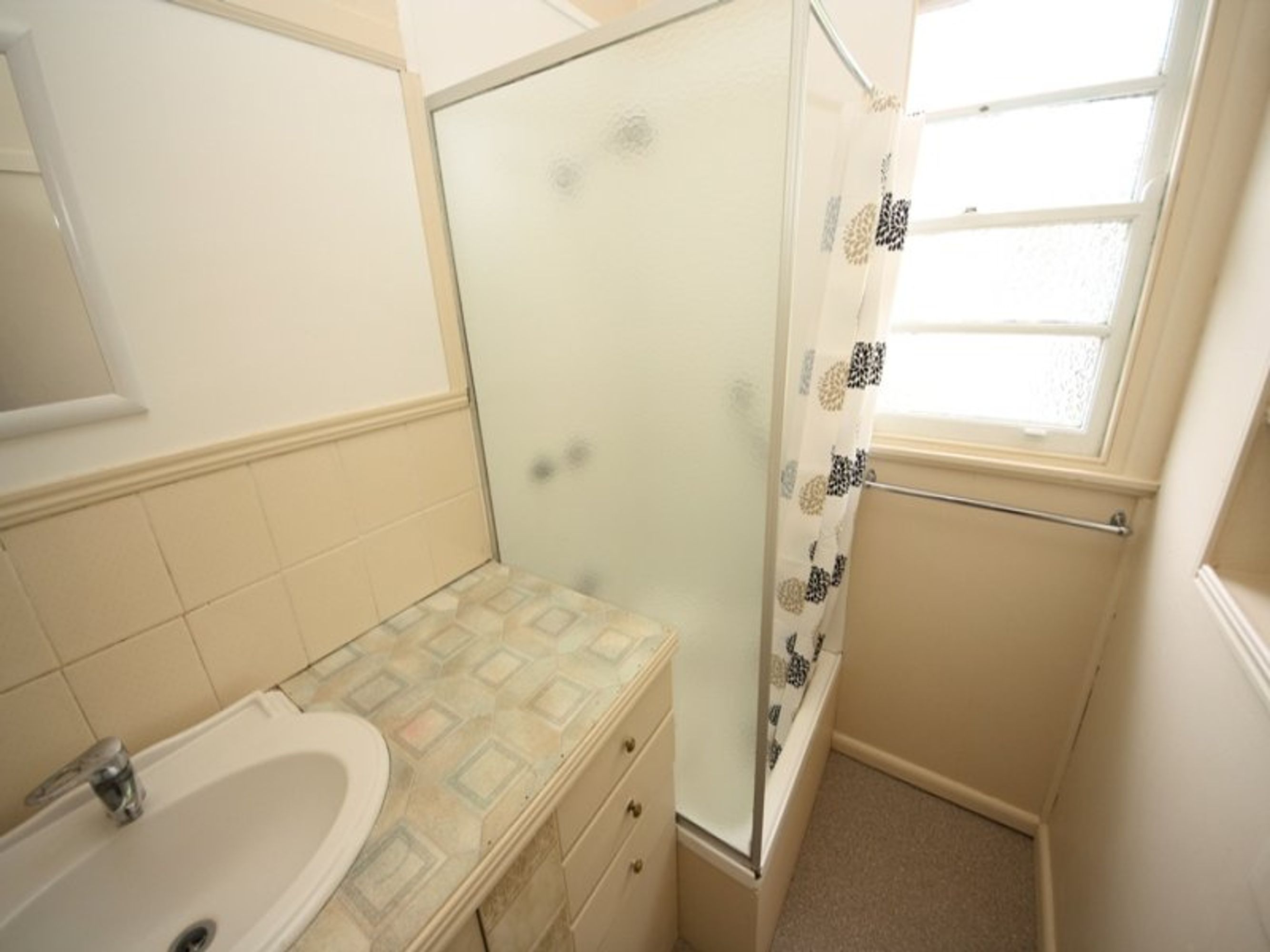 8 Elizabeth Street, Horsham VIC 3400, Horsham - Thumbnail 4