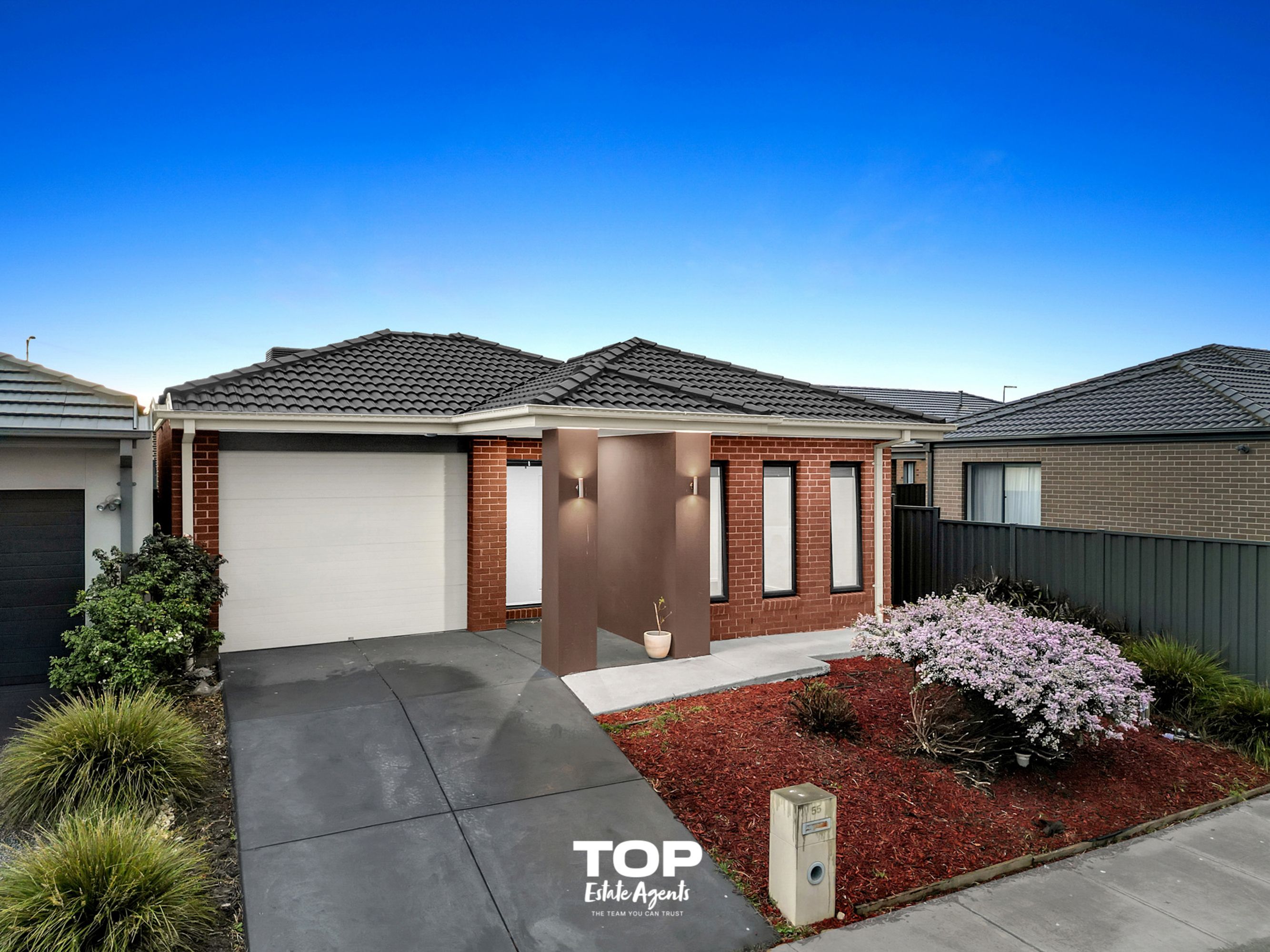 55 Adriatic Circuit, Clyde - Thumbnail 4
