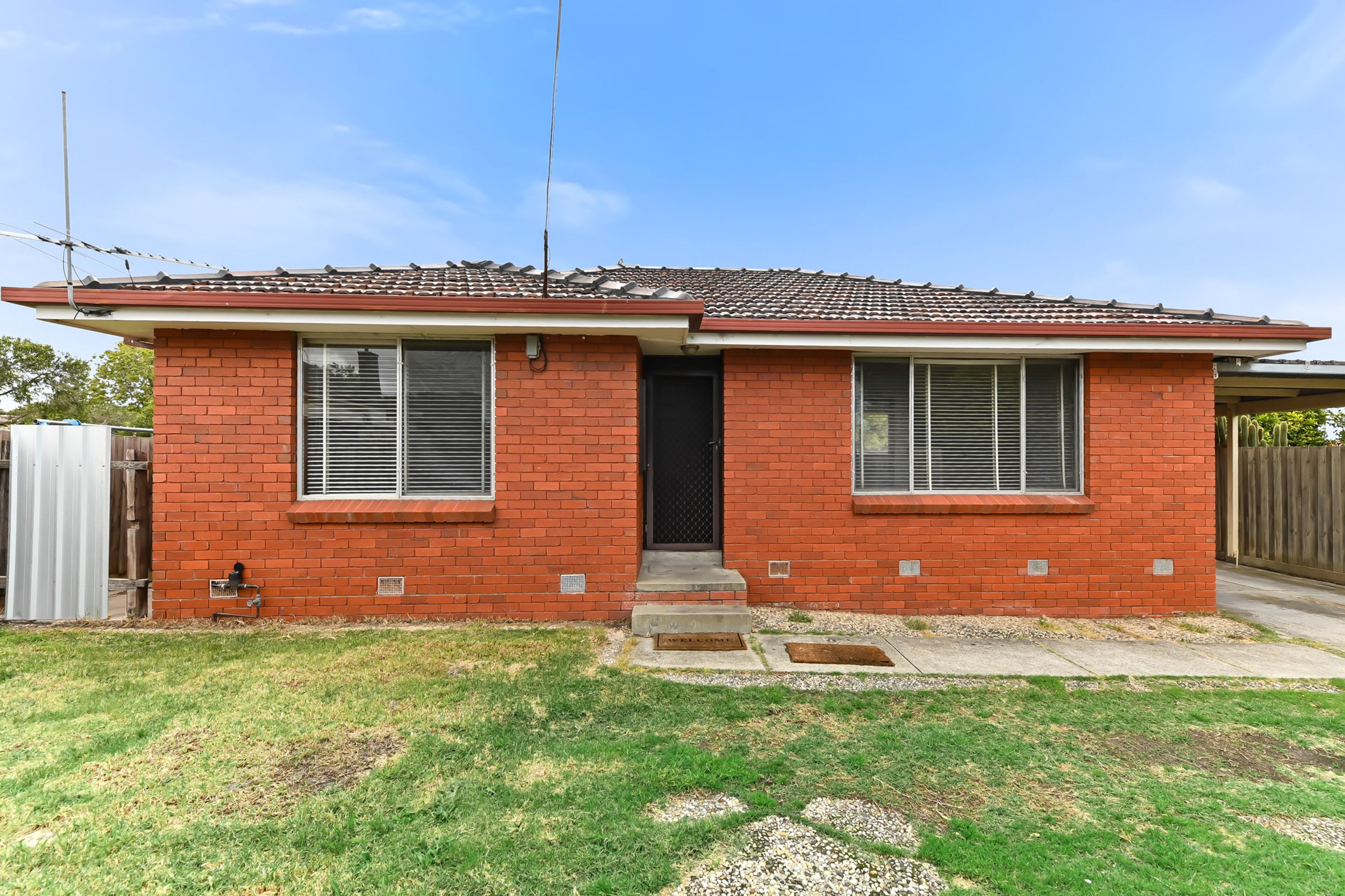 2/47 Moncur Avenue, Springvale