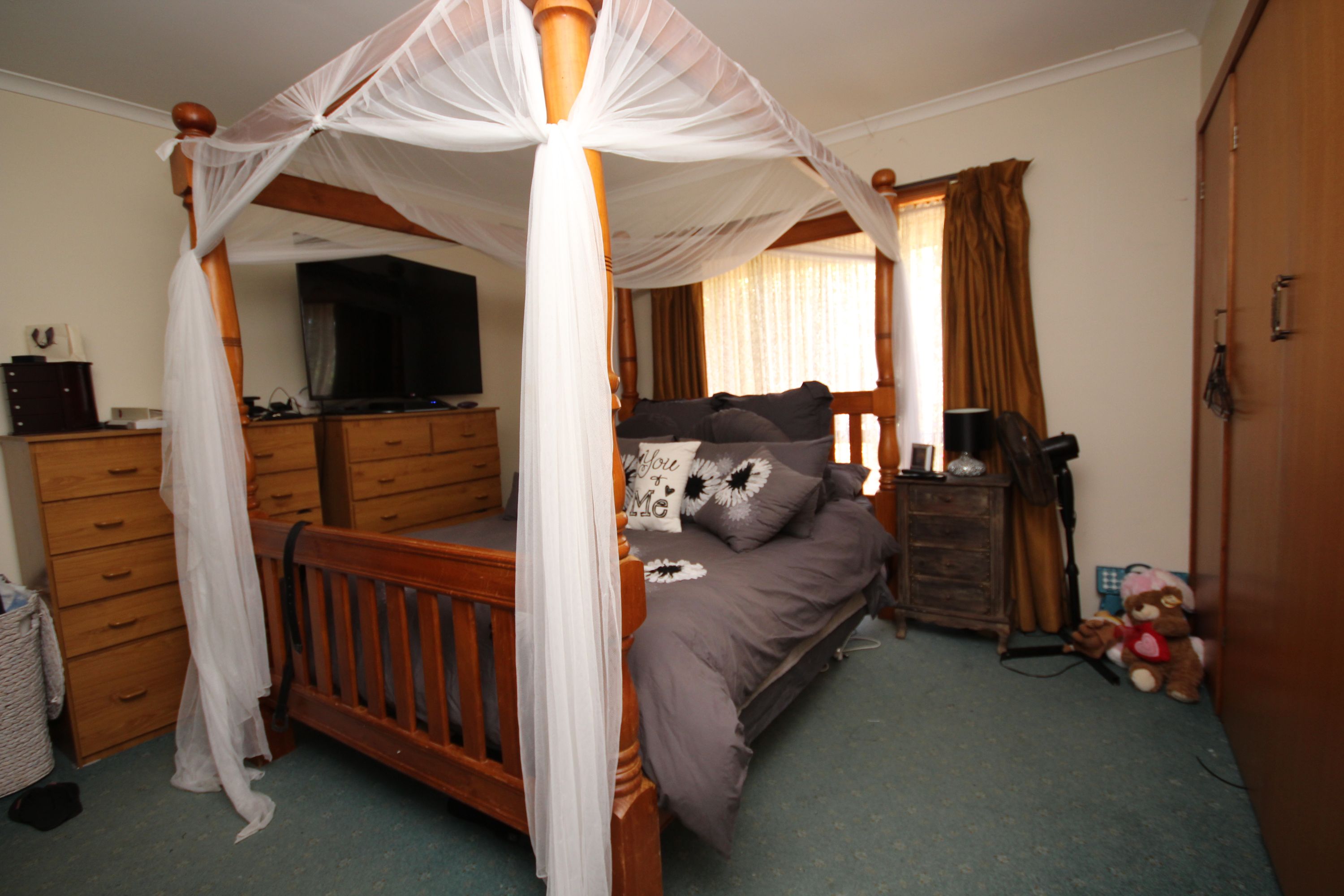 57 Federation Avenue, Horsham VIC 3400, Horsham - Thumbnail 2