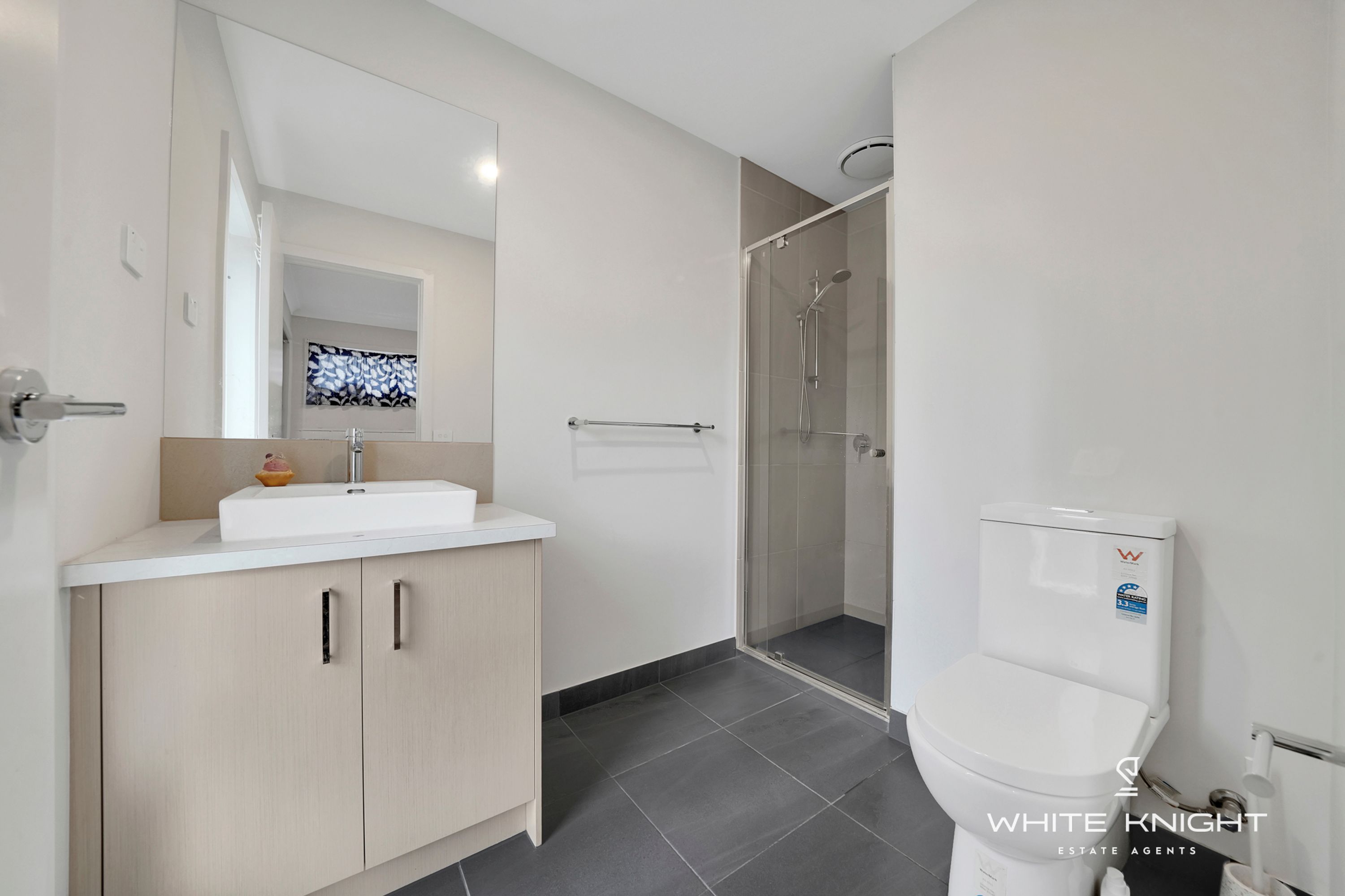 14 Magnolia Avenue, Kings Park VIC 3021, Kings Park - Thumbnail 3